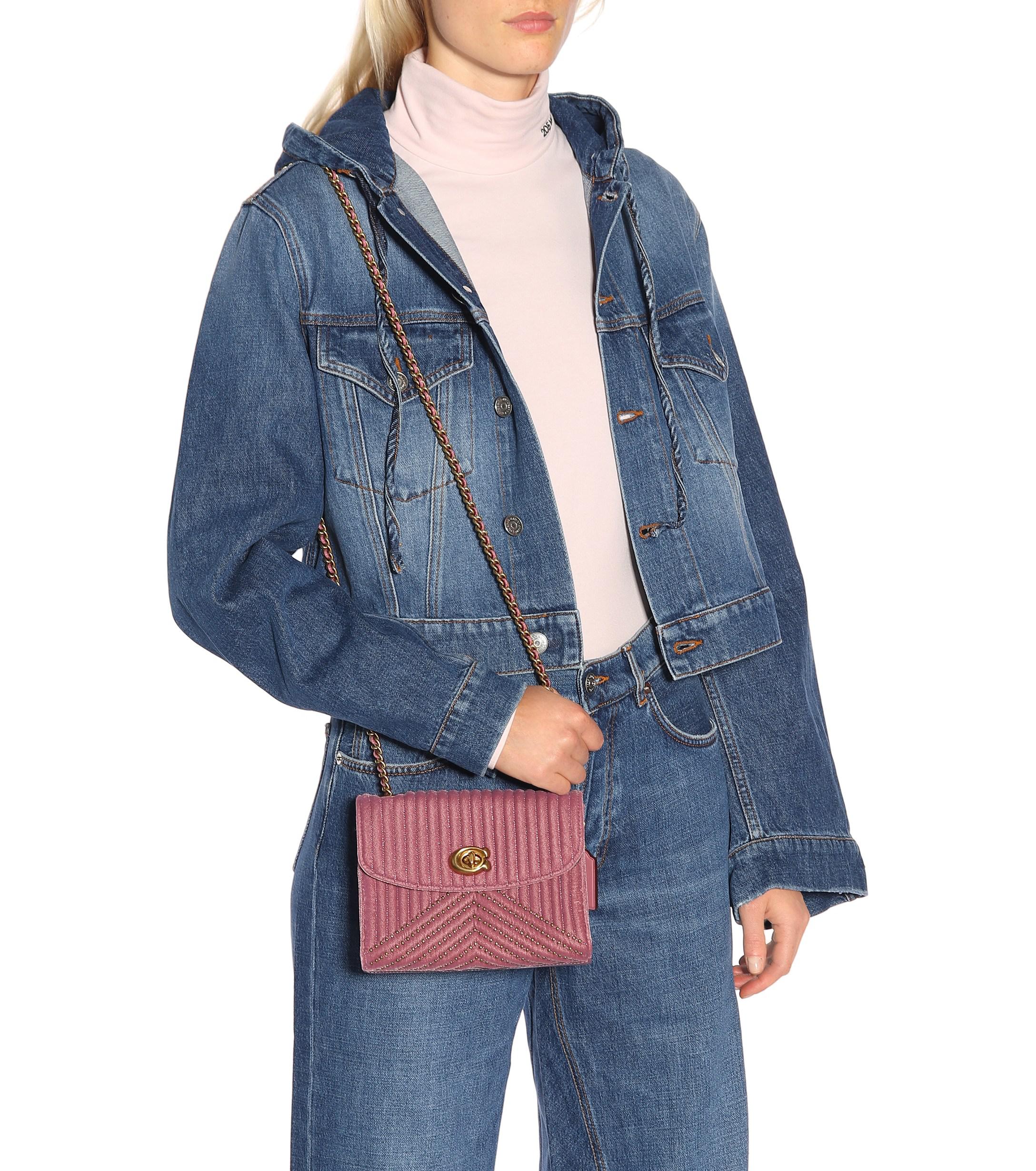 Sac à bandoulière en velours matelassé Parker Sac à bandoulière en velours matelassé Parker