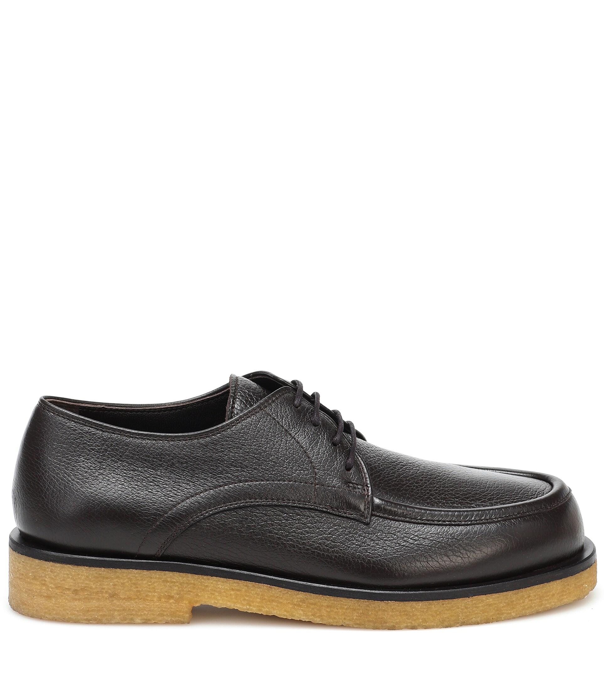The Row Honore Leather Derby Shoes in Black | Lyst