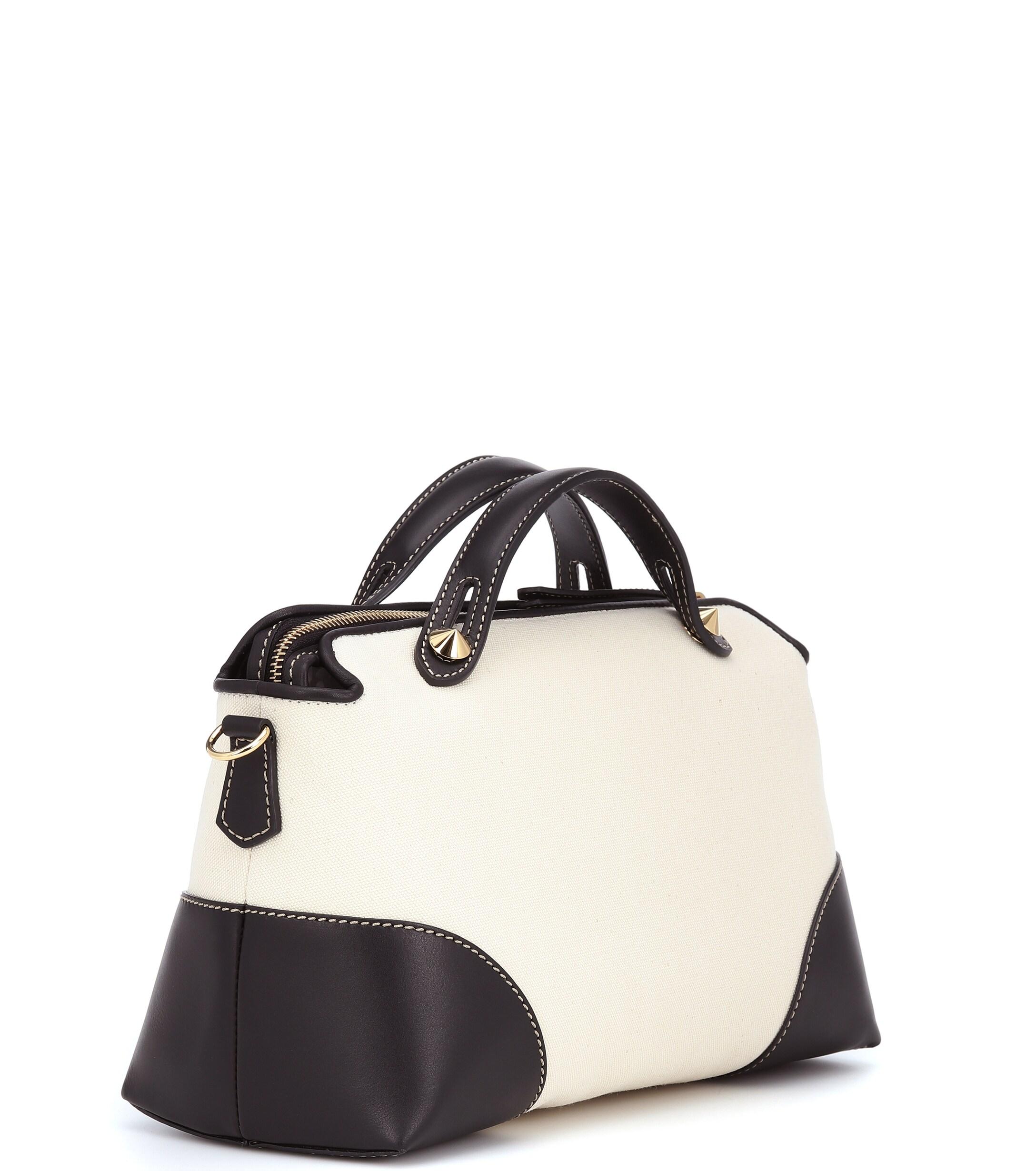 Fendi By The Way Medium Shoulder Bag in White | Lyst