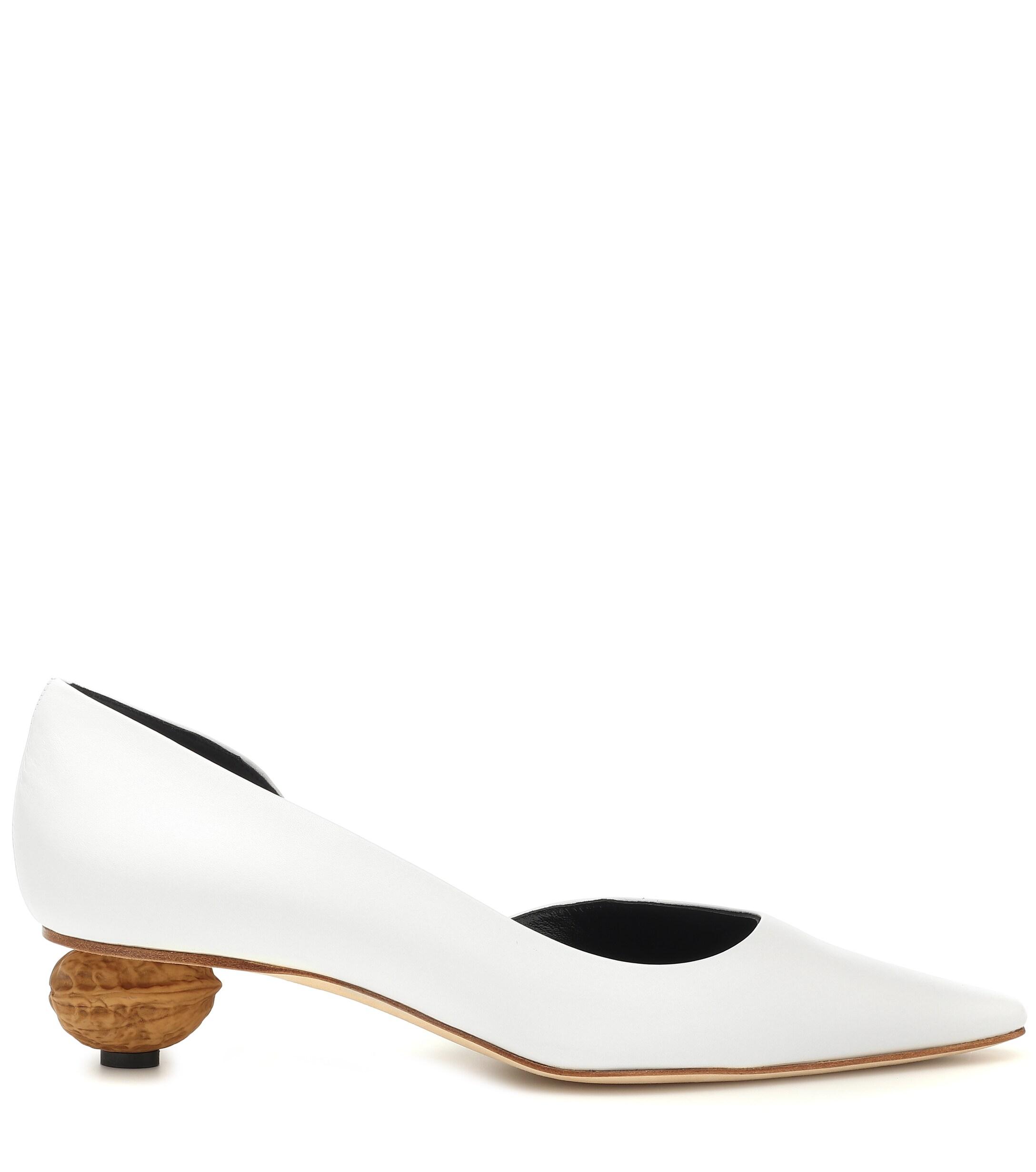 Loewe Leather Pumps in White,Natural (White) - Save 50% - Lyst