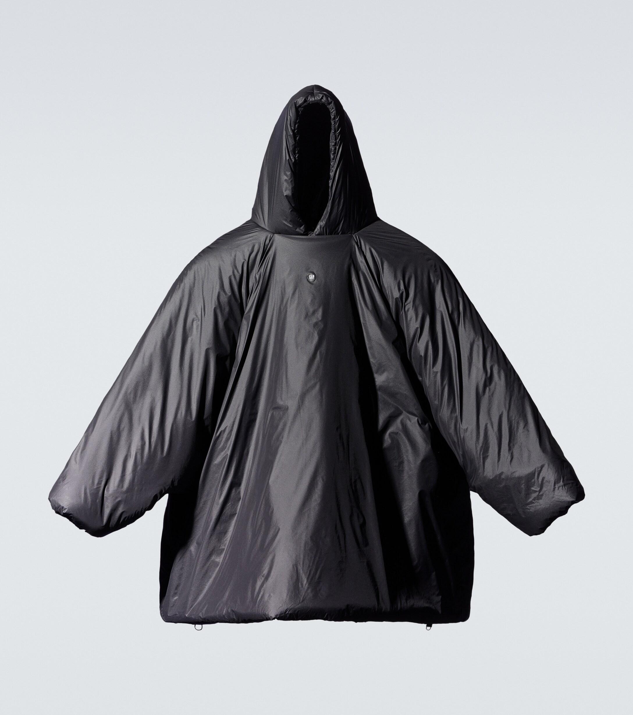 YEEZY GAP ENGINEERED BY BALENCIAGA T-cut Puffer Parka in YEEZY GAP ENGINEERED BY BALENCIAGA T-cut Puffer Parka in