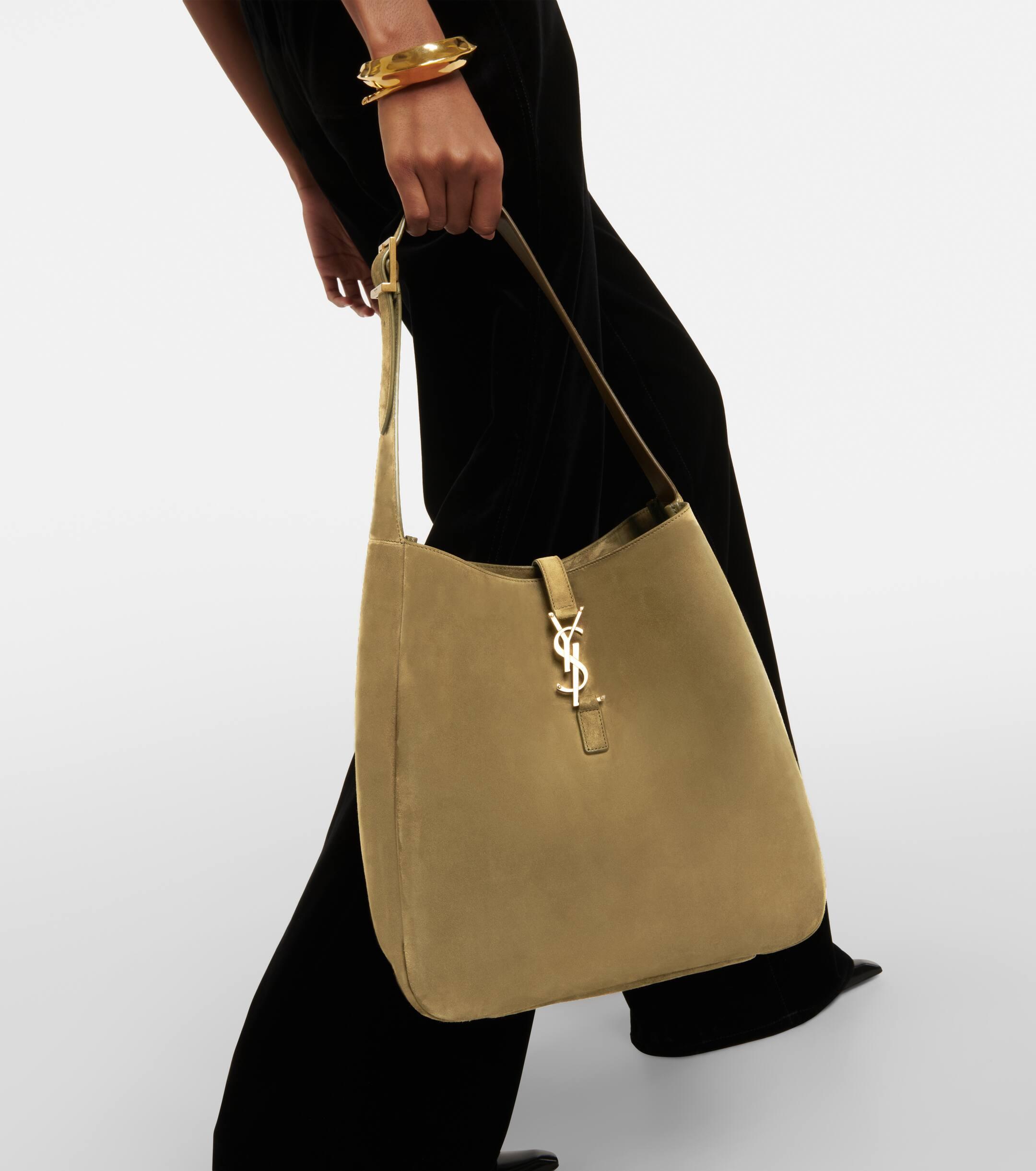 トートバッグ SAINT LAURENT Sage Green Suede Le 5 A 7 Shoulder Bag Saint Laurent Le 5 A 7 Large Suede Tote Bag in Green | Lyst