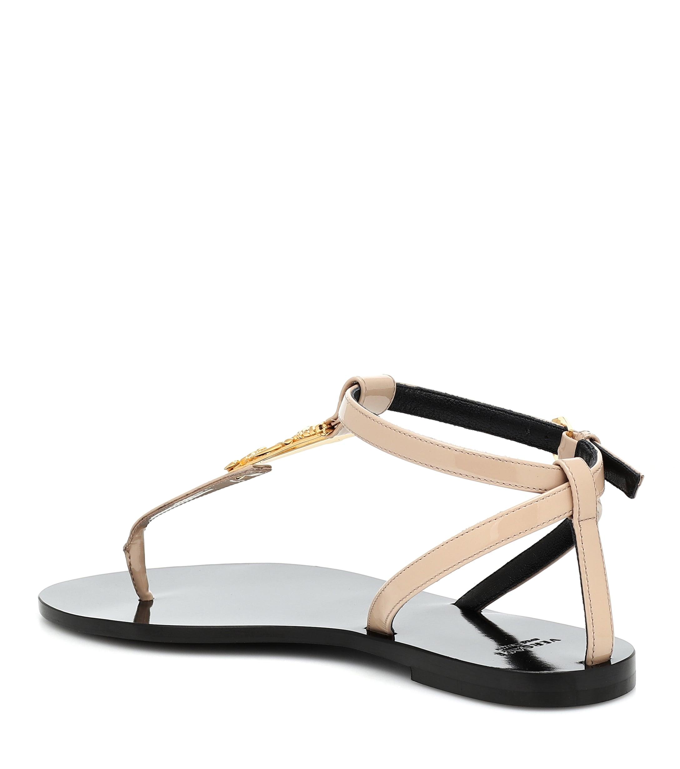 Versace Virtus Leather Thong Sandals - Lyst