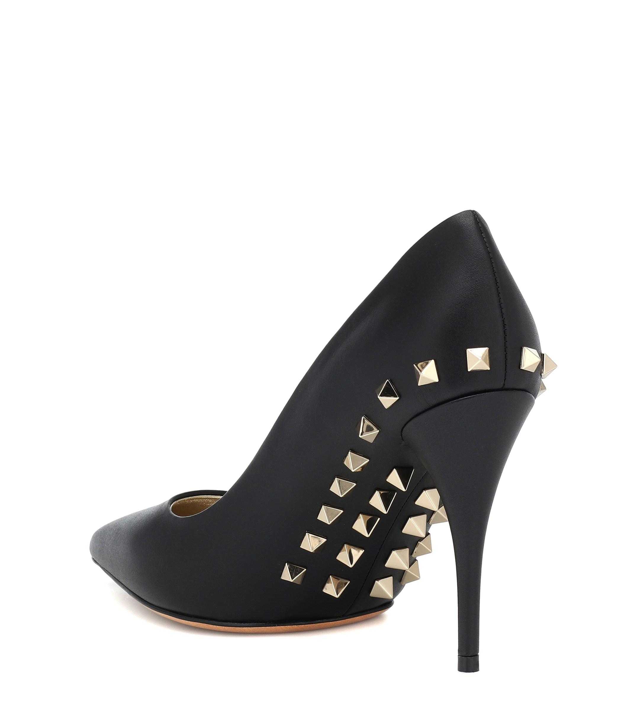 valentino jaw studded pumps