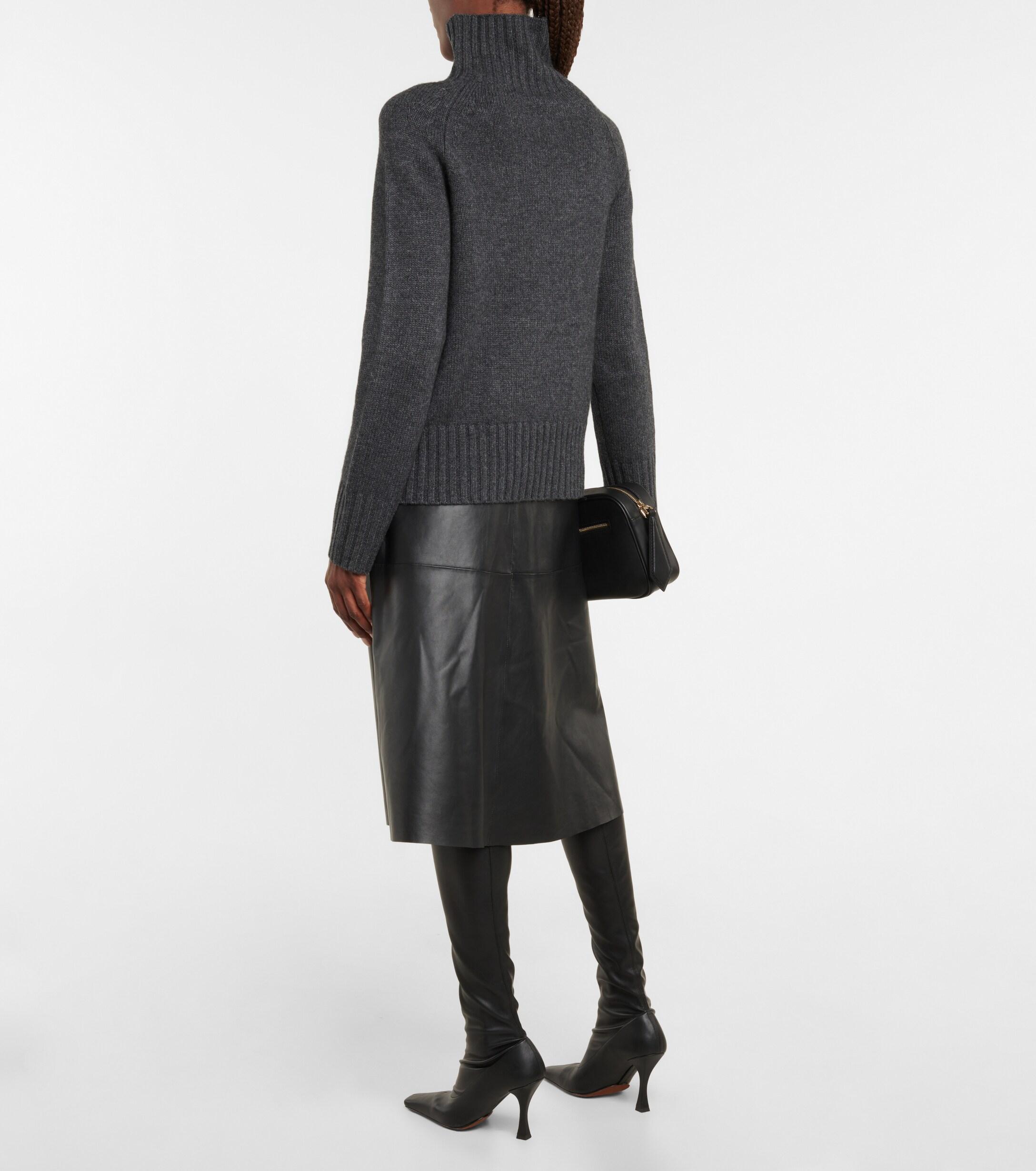 Max Mara Mantova Wool And Cashmere Turtleneck Sweater in Grey (Grey) | Lyst  Canada