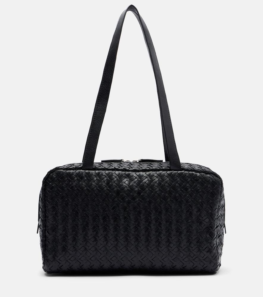 【関税・送料込み】THE ROW SHOULDER BAGS The Row Nan Shoulder Bag in Black Ans | FWRD