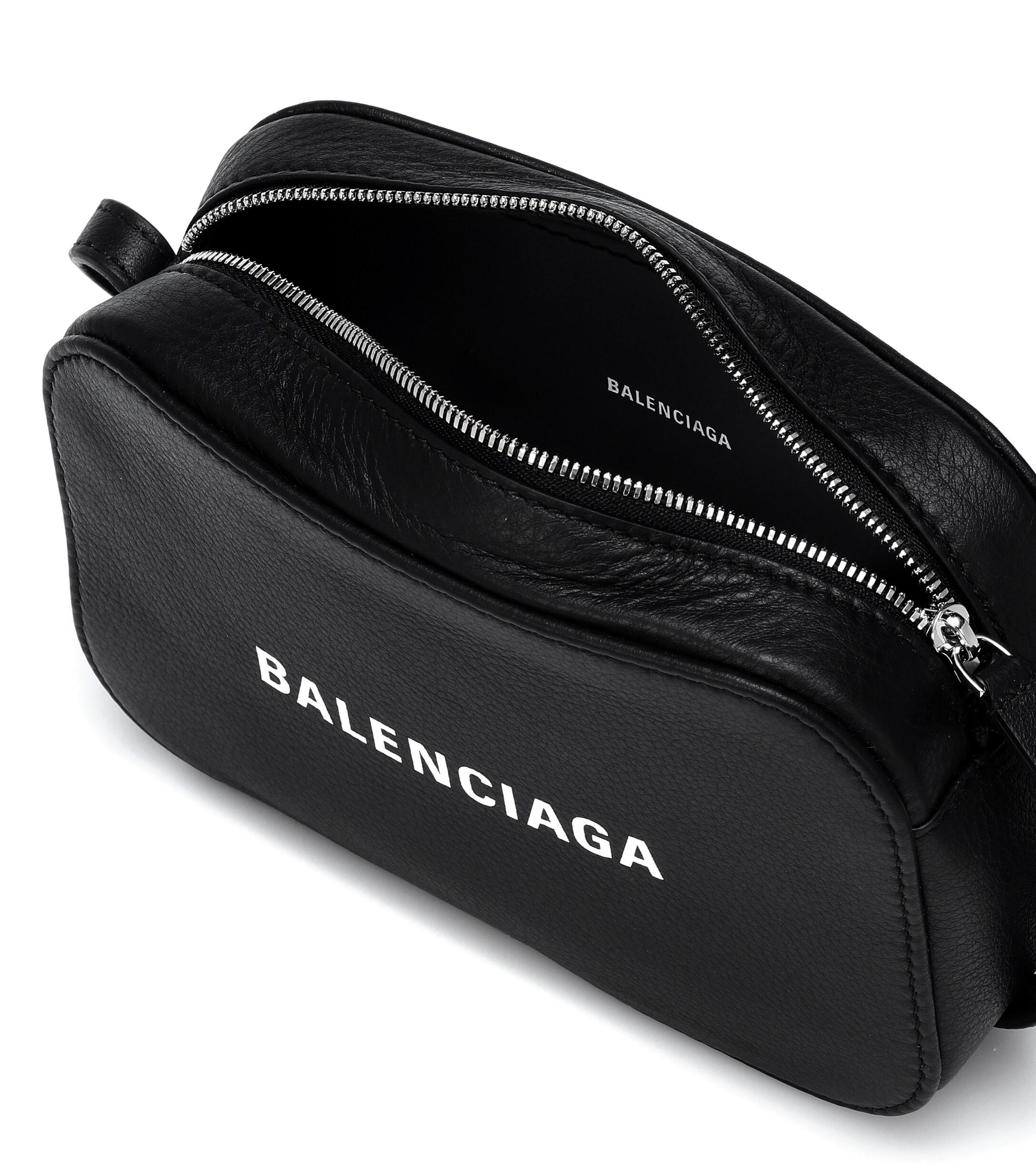 Balenciaga Everyday Xs Leather Crossbody Bag in Black,l White (Black