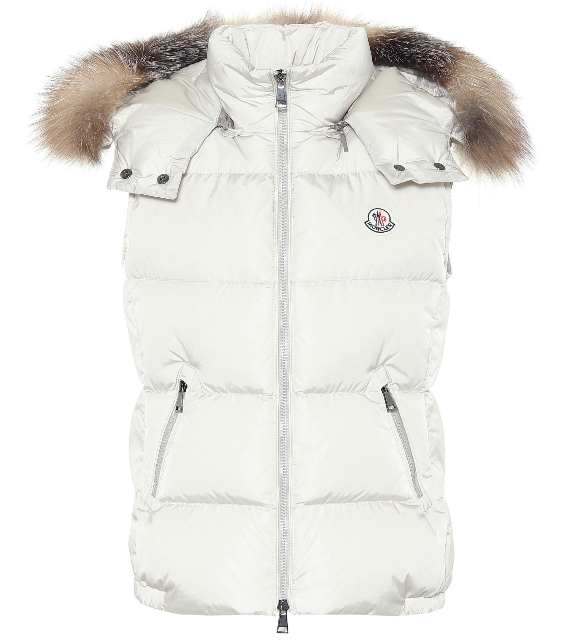 Veste doudoune sans manches à fourrure Gallinule Fourrure Moncler en  coloris Blanc - Lyst