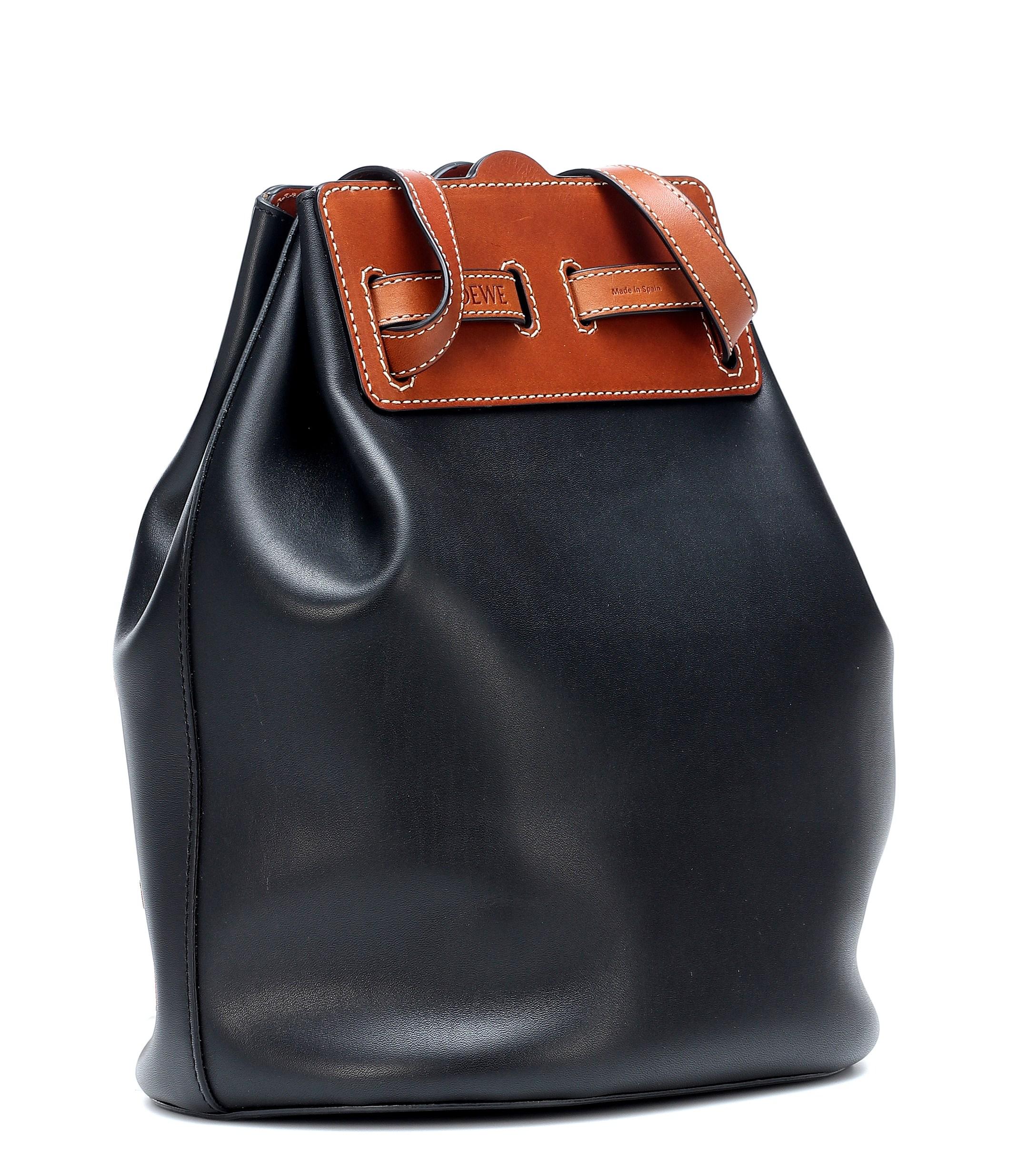 Loewe Lazo Leather Bucket Bag in Black