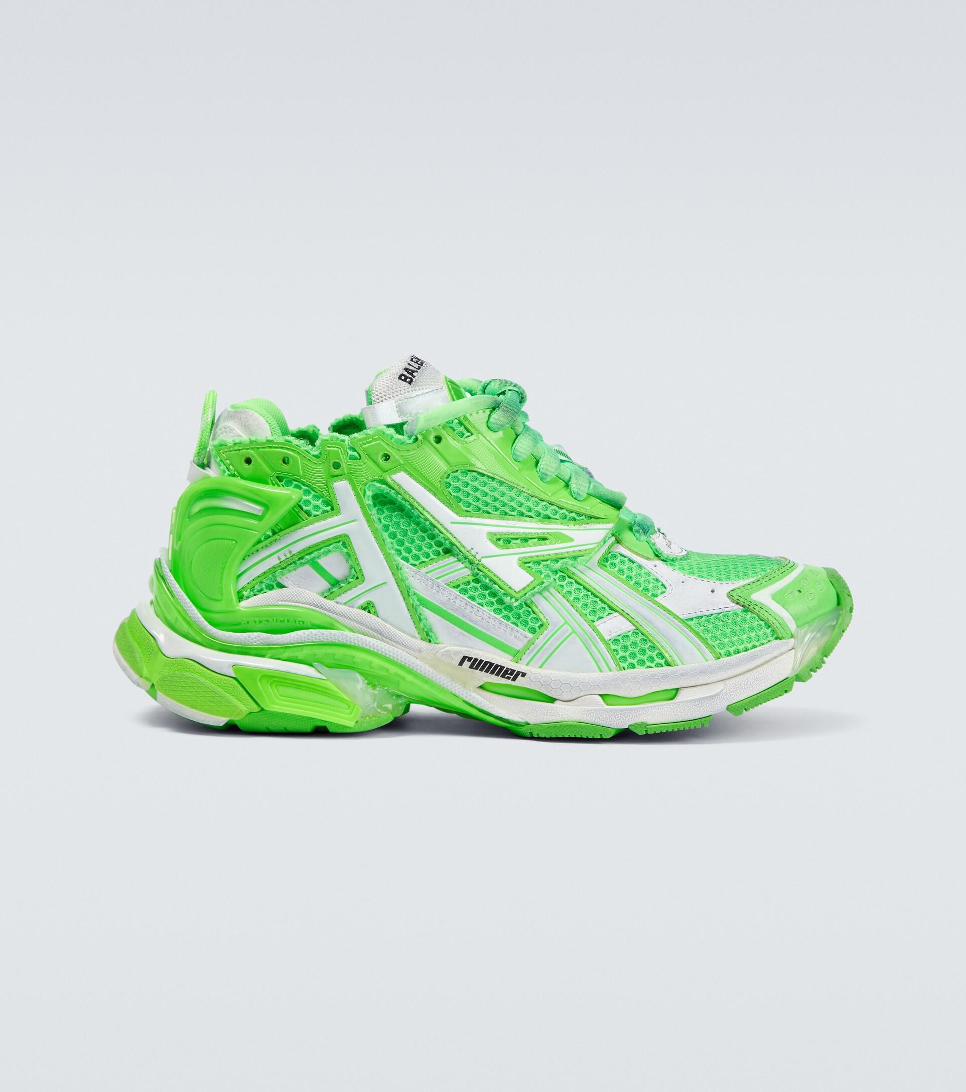 Balenciaga Runner Sneakers in Green for Men | Lyst