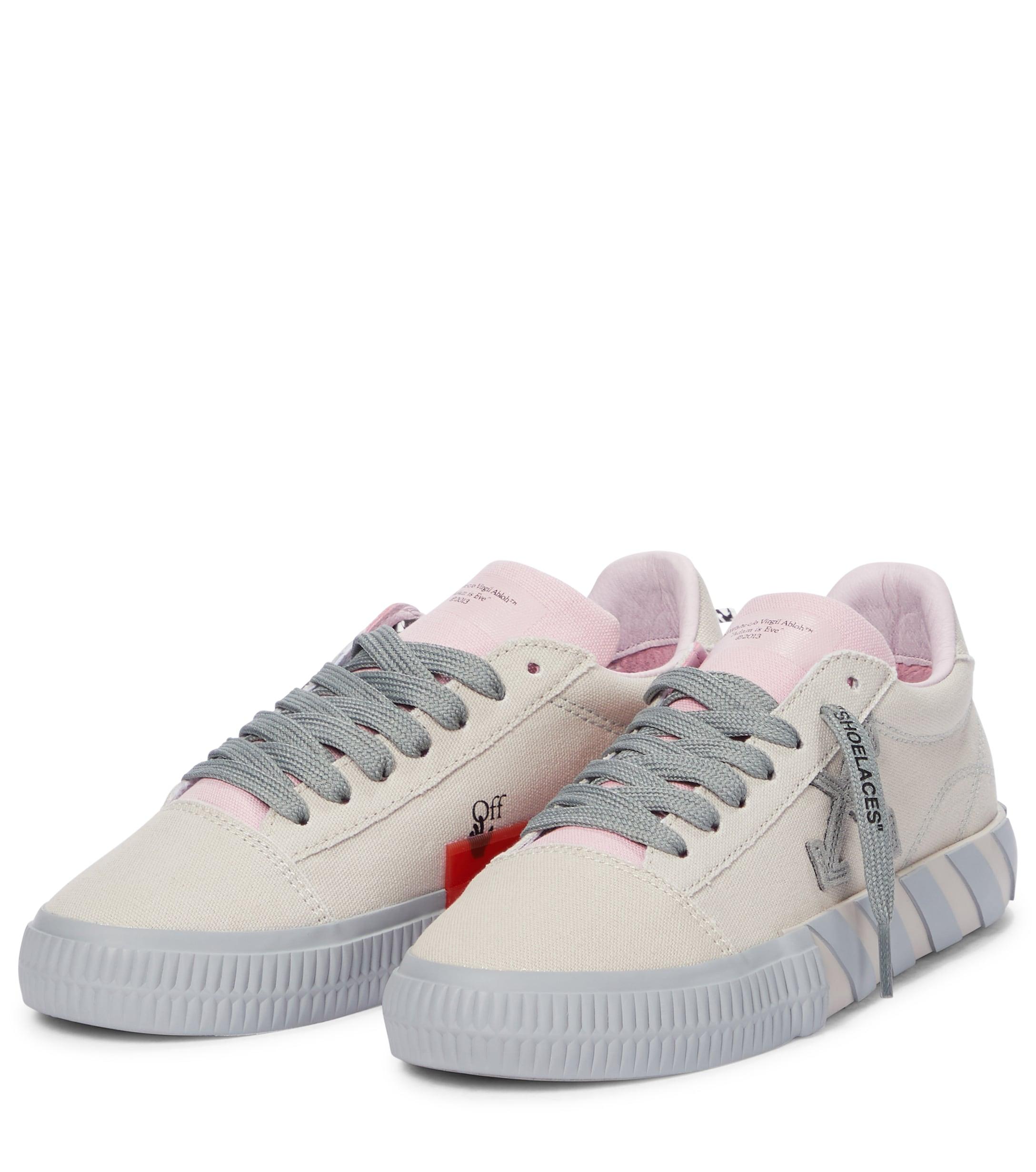 Off-White c/o Virgil Abloh Vulcanized Canvas Sneakers in Beige 