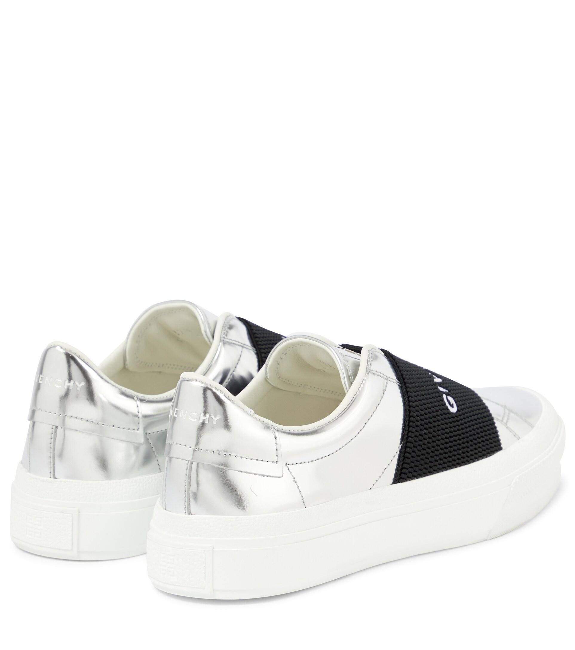 GIVENCHY 4G Embossed Urban Street Sneakers in Black Patent Leather  ref.1073831 - Joli Closet