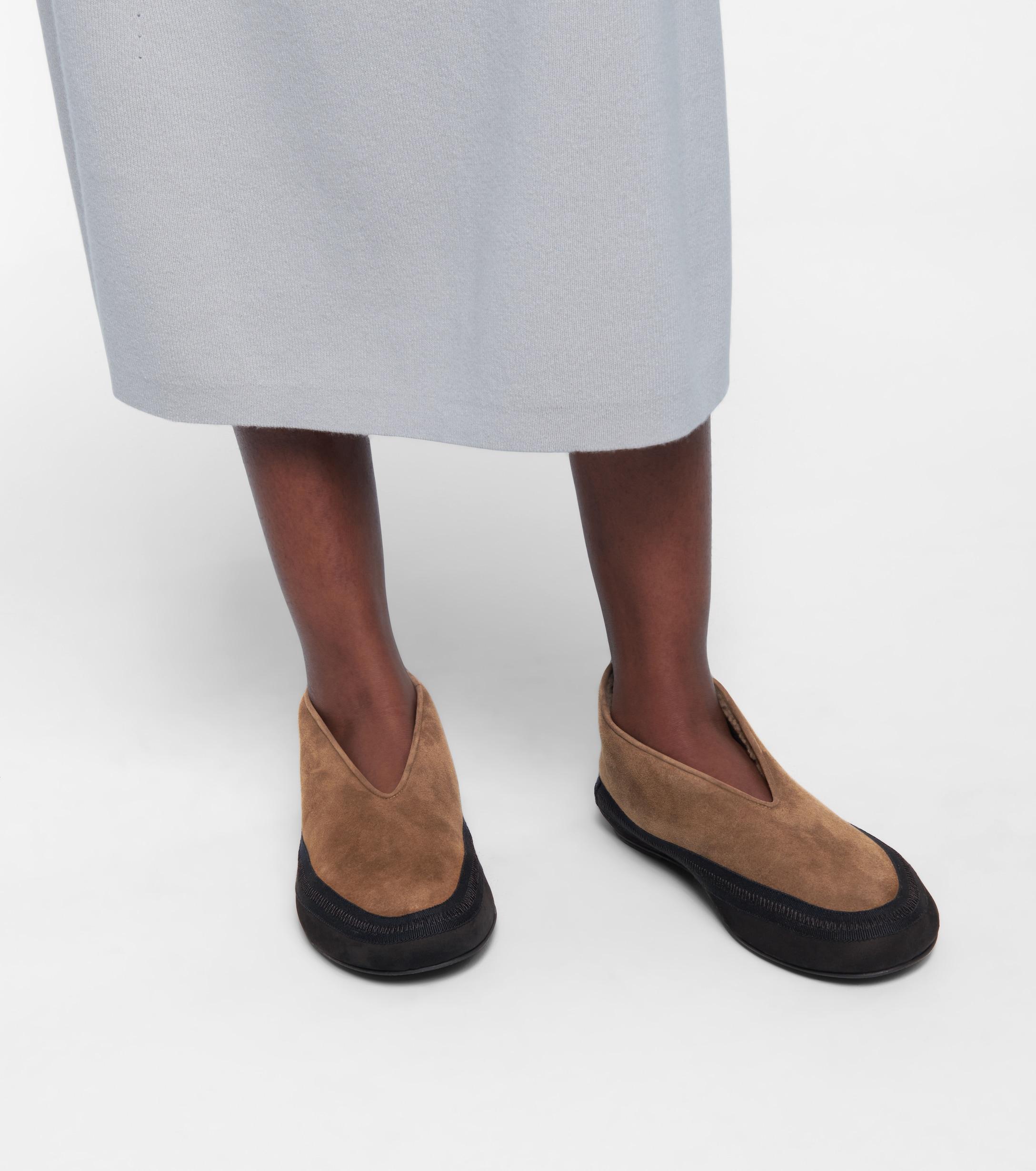 The Row Fairy Shearling Ballet Flats in Brown | Lyst UK