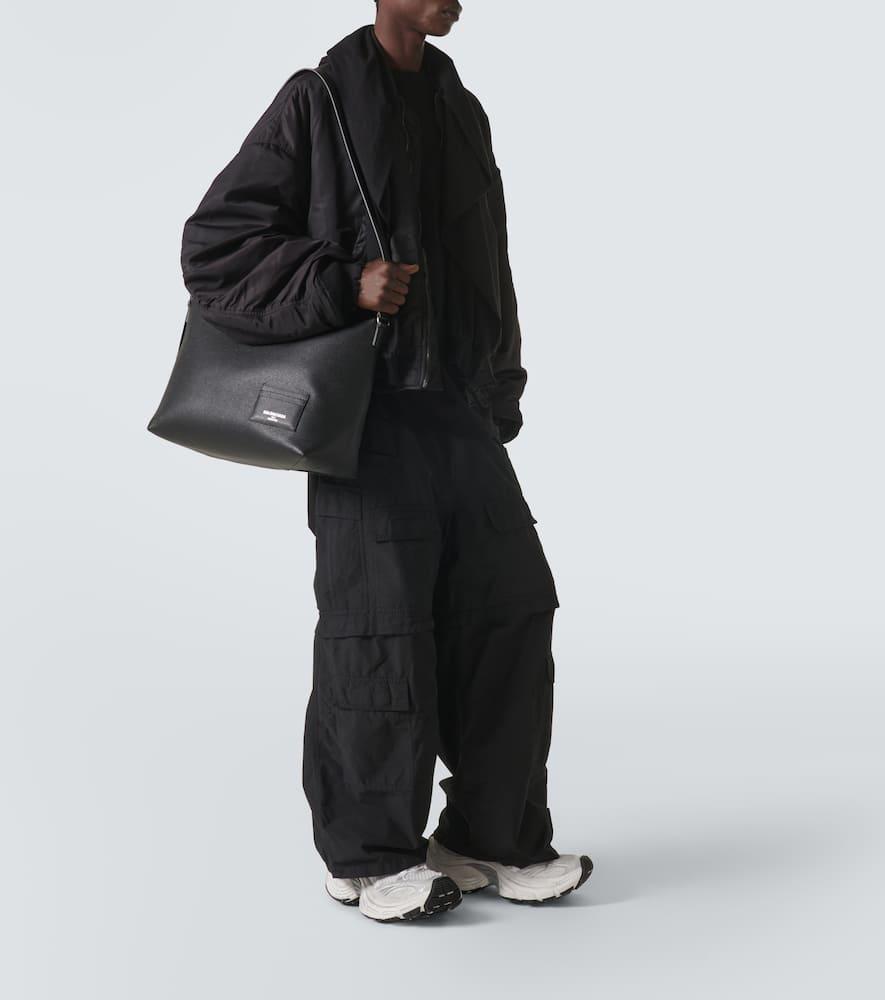 ★BALENCIAGA★関税込♪NEW♪Credit Large メッセンジャーバッグ Men's Credit Messenger Bag Large in Black | Balenciaga US