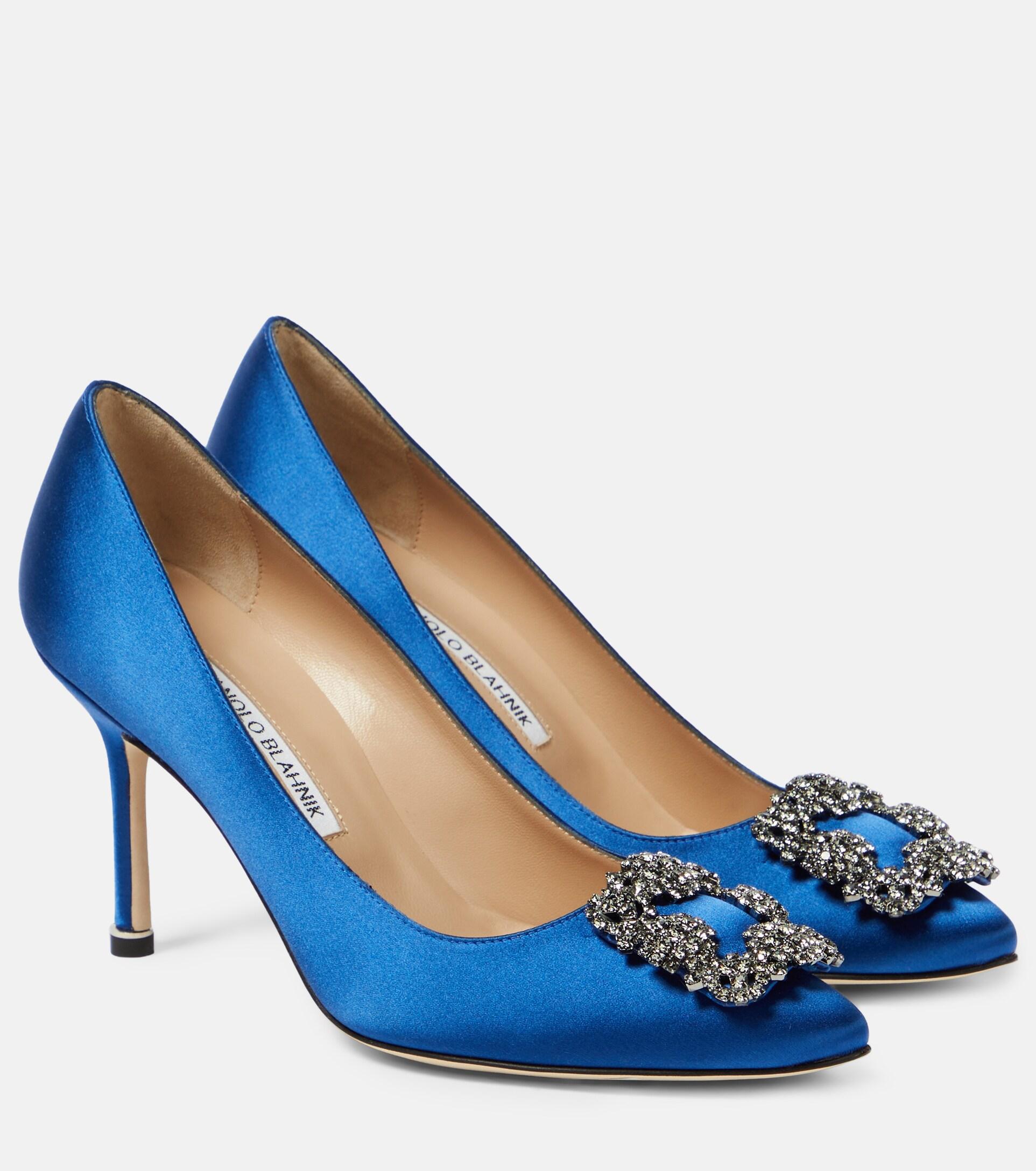 manolo blahnik hangisi blue satin