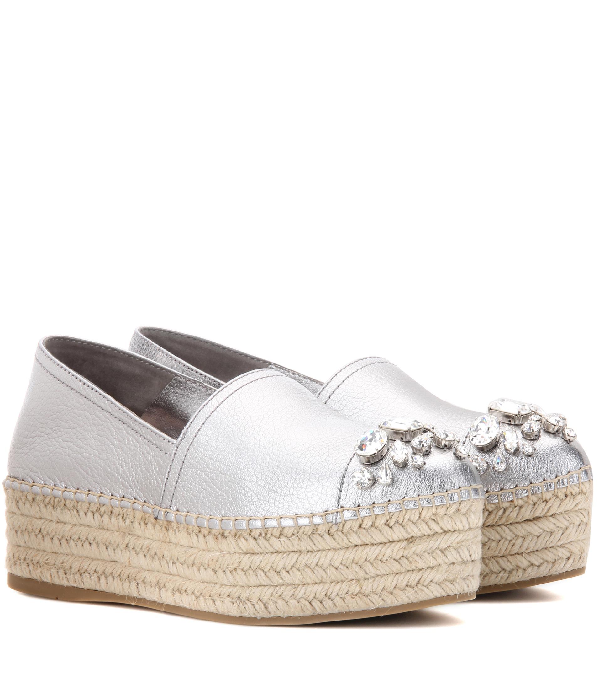 Betinget skarp Forblive Miu Miu Embellished Metallic Leather Platform Espadrilles | Lyst