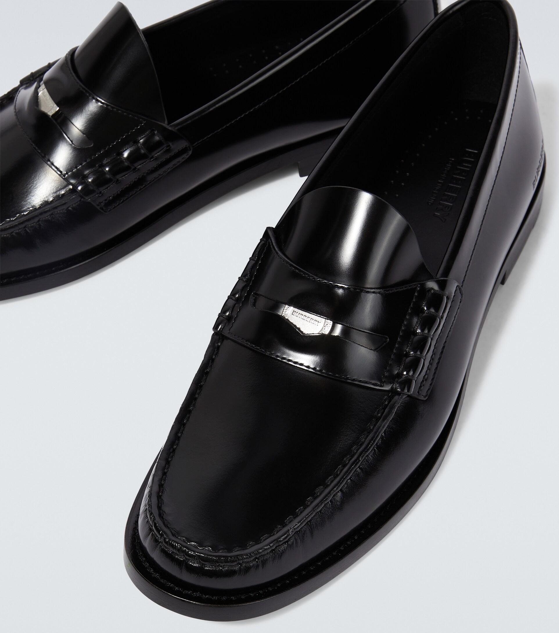 Burberry Leather Loafers in Black for Men | Lyst