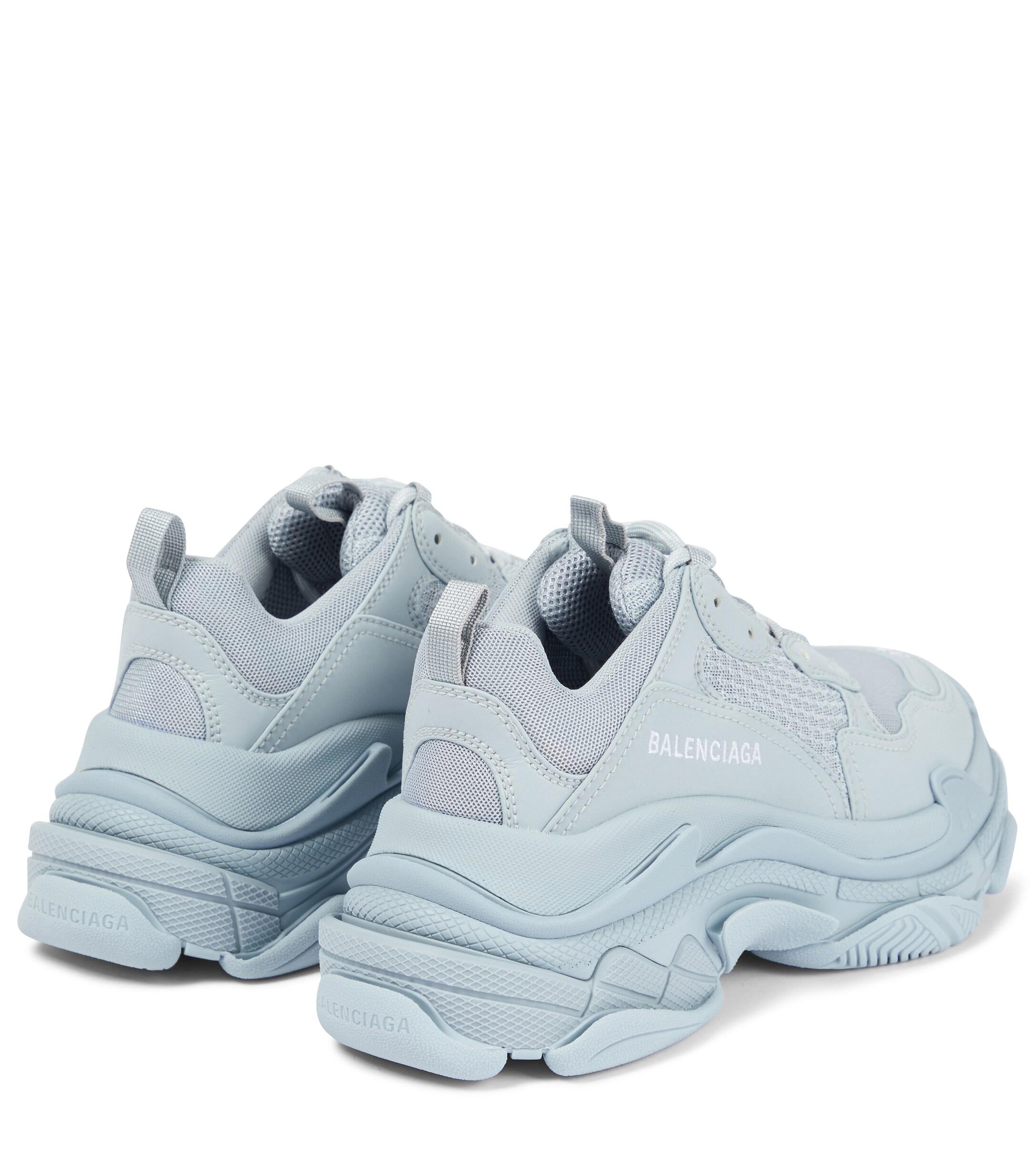 balenciaga triple s 37 black