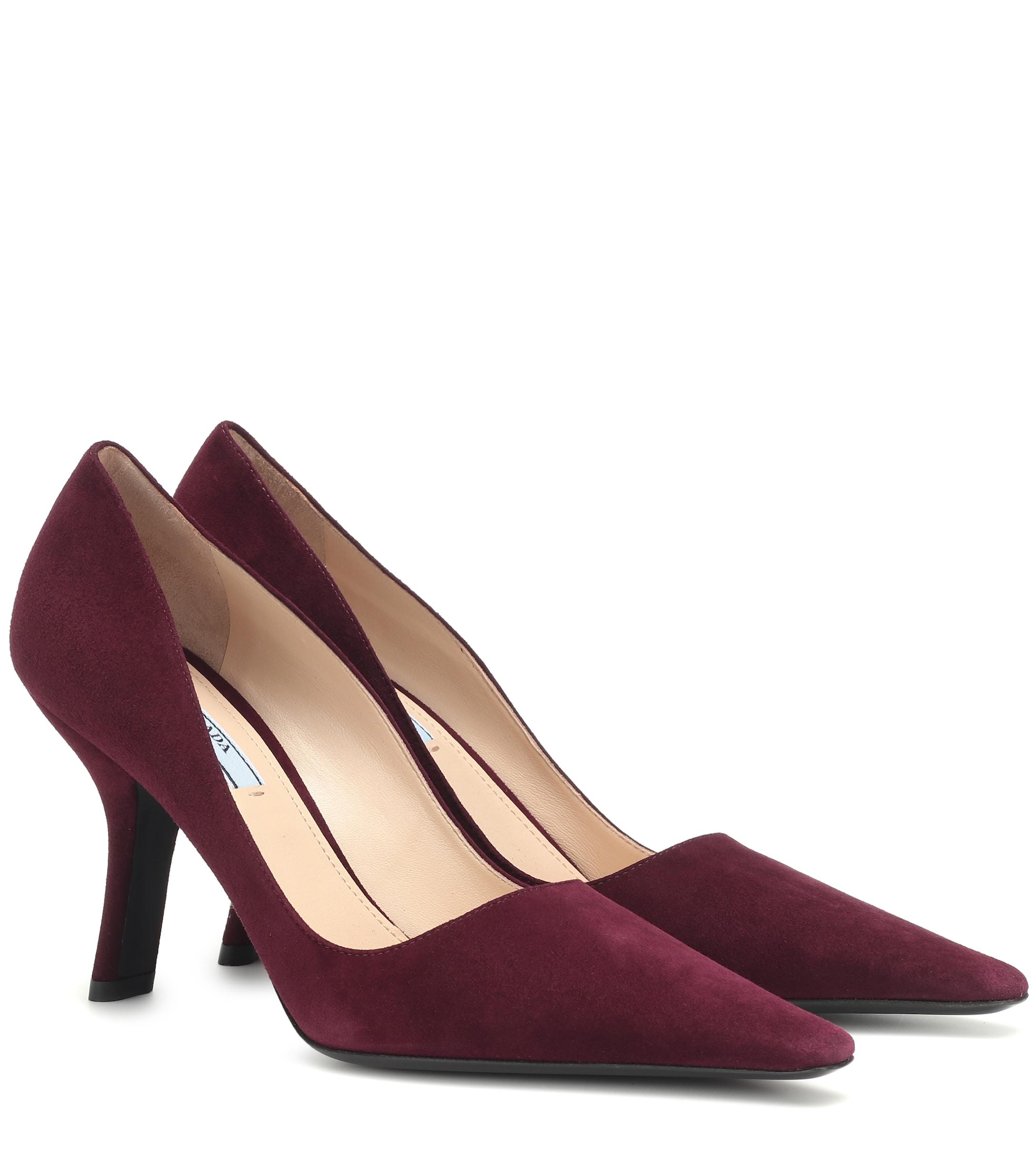 prada pumps red bottom