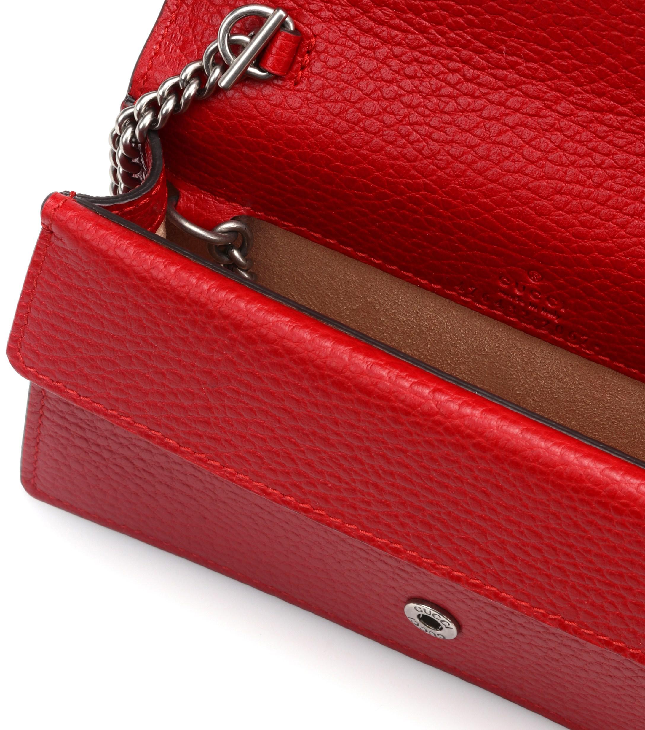 Gucci Dionysus Super Mini Shoulder Bag in Red - Lyst