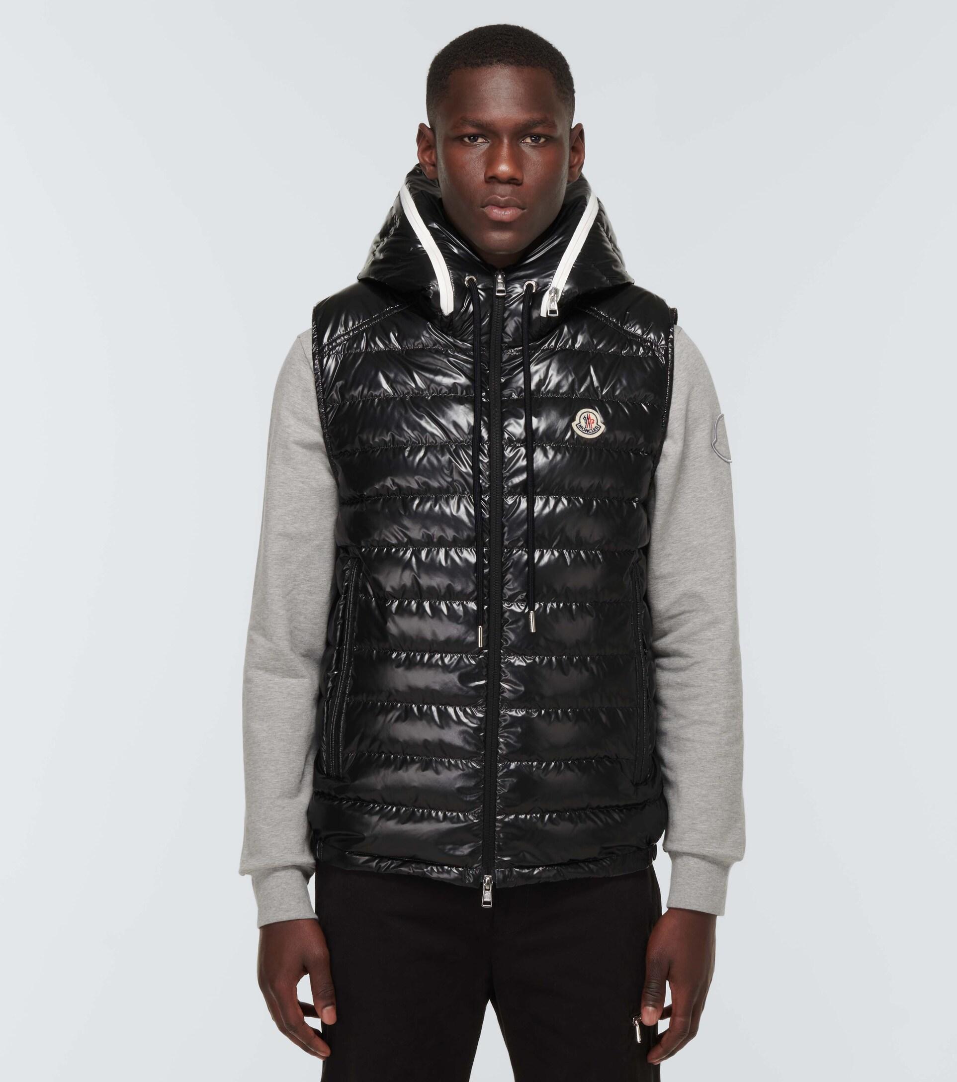 Moncler Akaishi Quilted Down Vest in Black for Men | Lyst