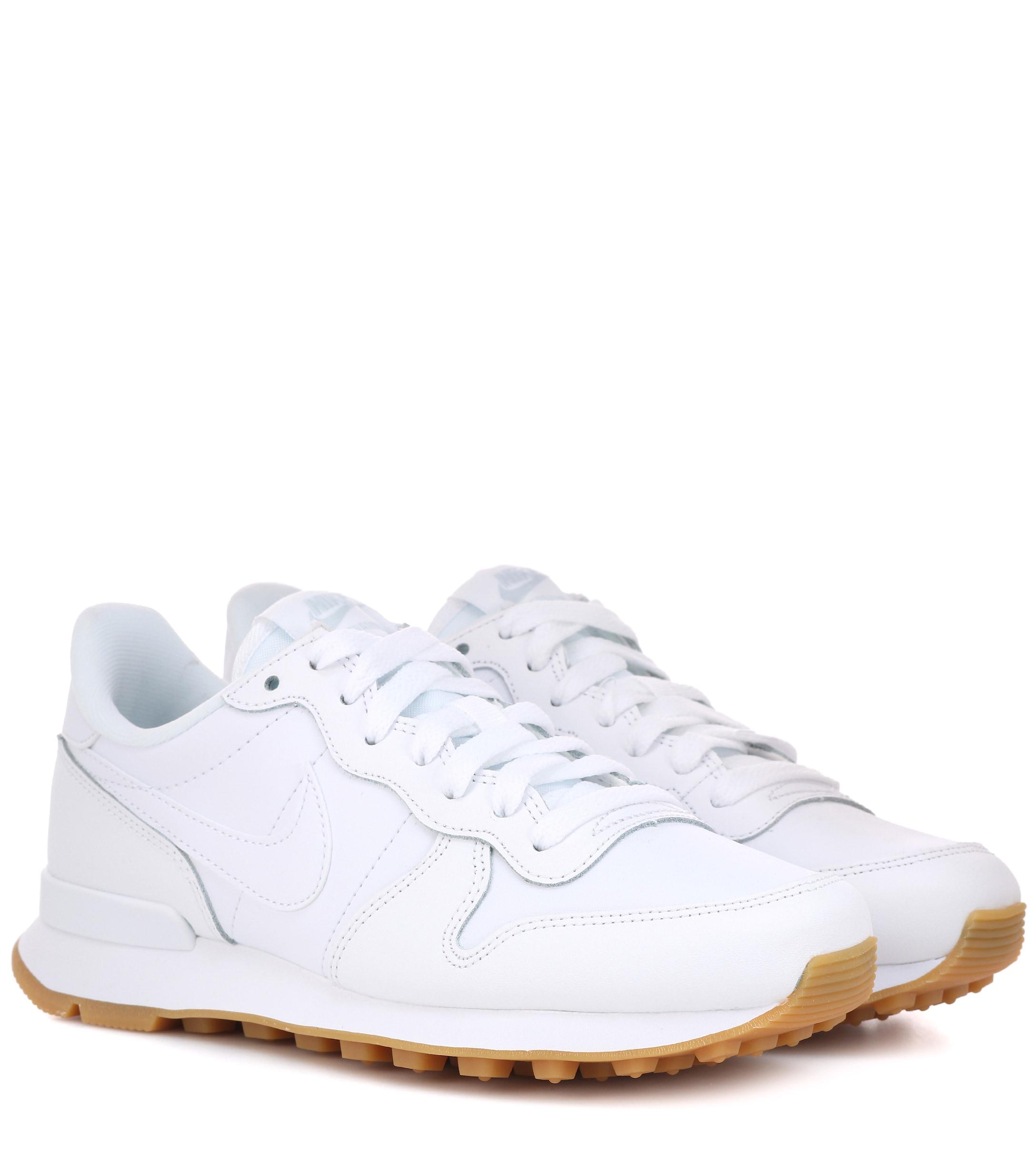 nike internationalist leather white