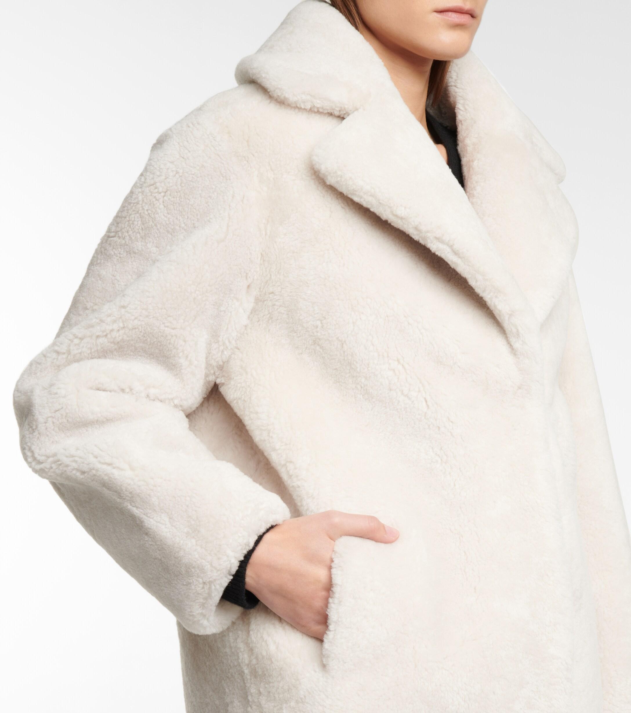 Yves Salomon Fur Meteo Shearling Coat in White | Lyst