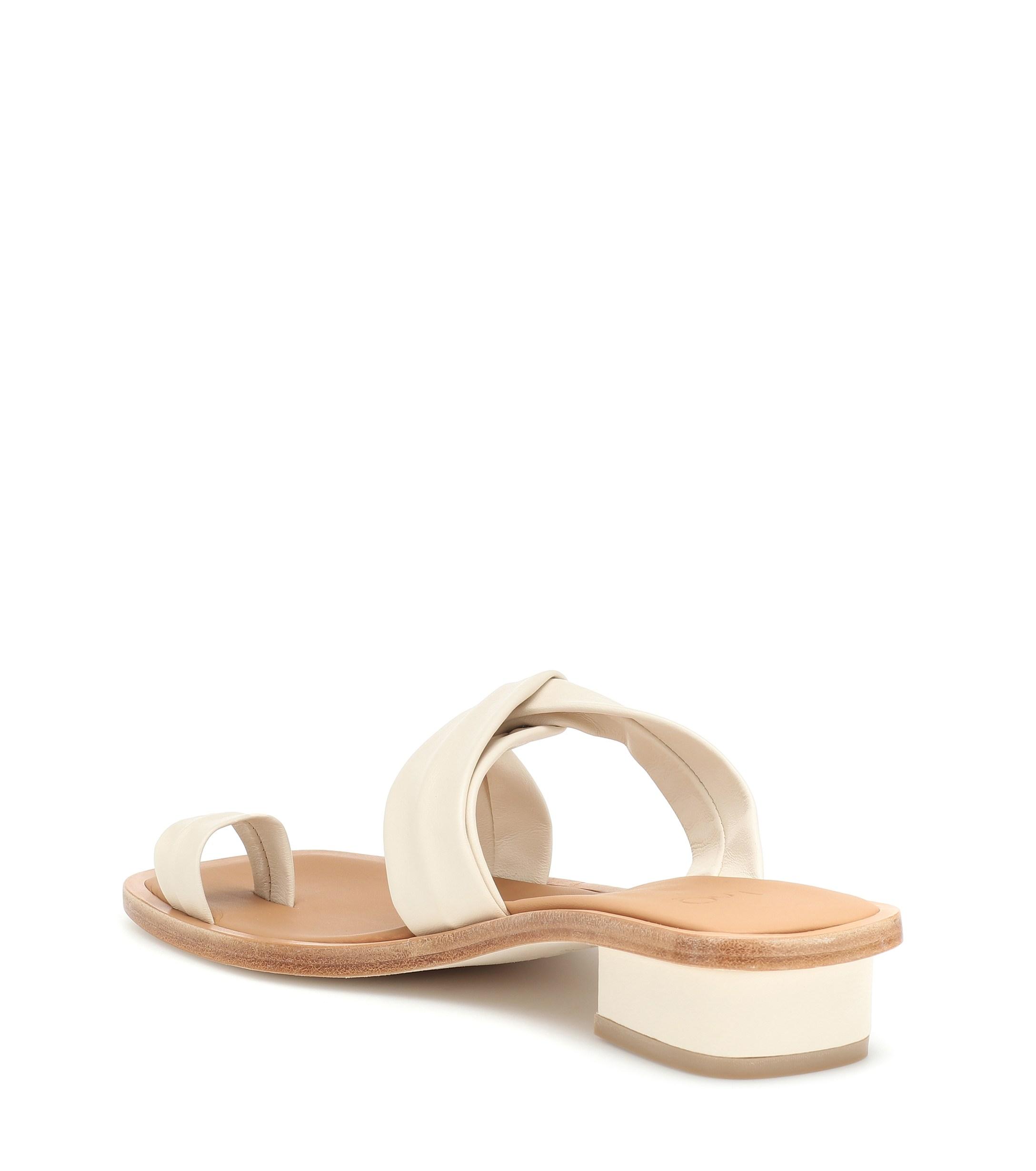 loq pau sandal