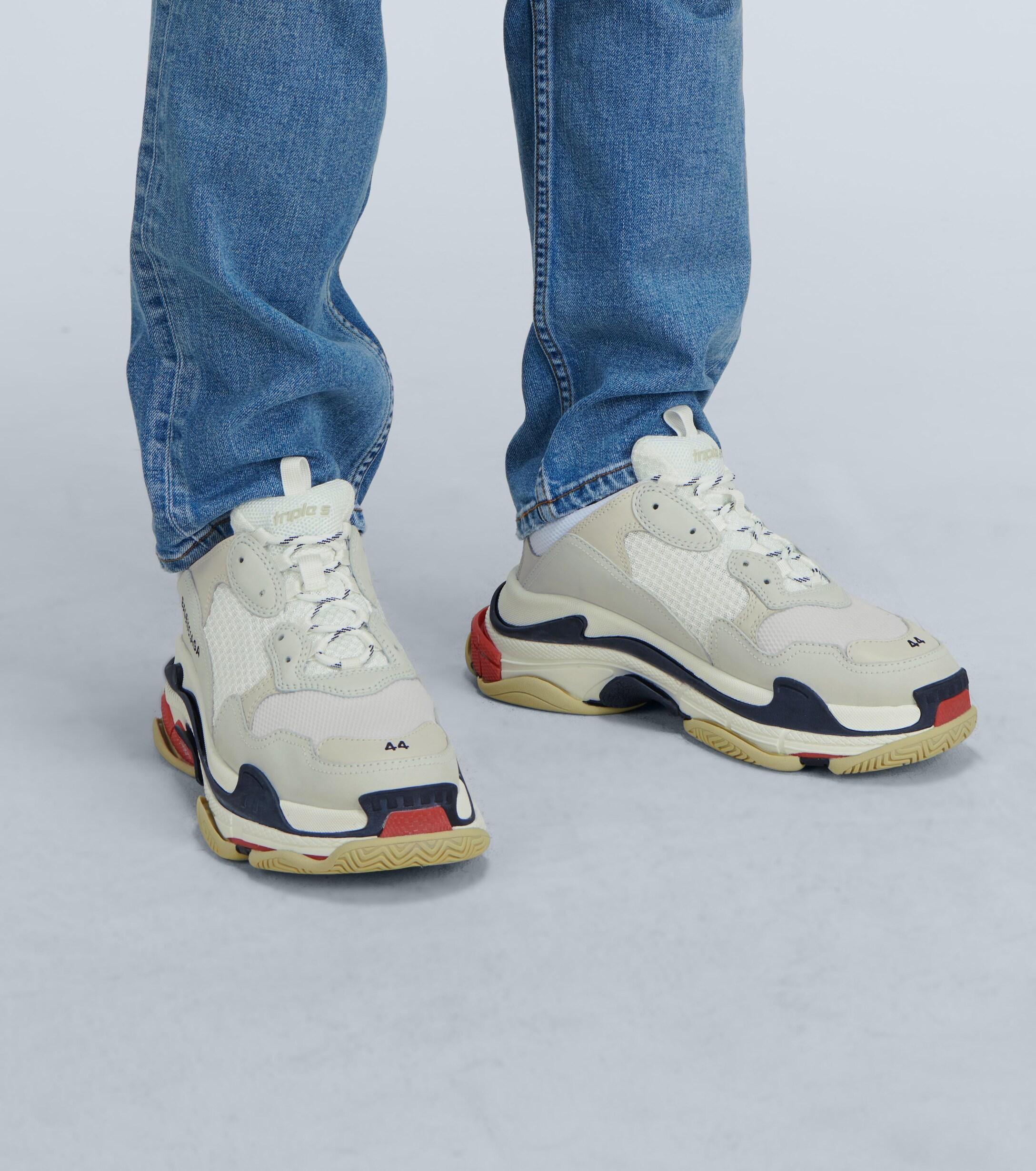 skinny jeans with balenciaga triple s