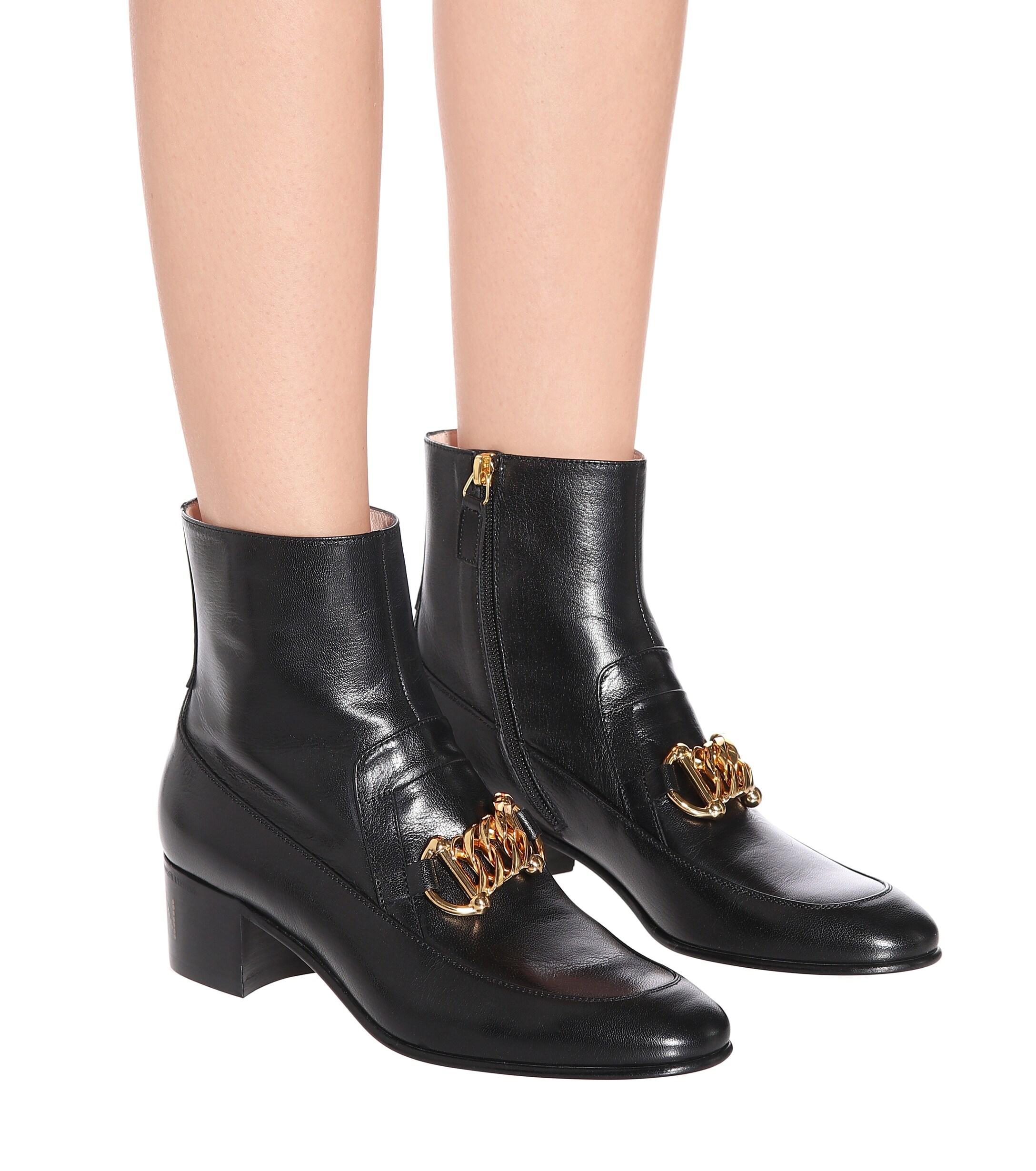 gucci chain boots