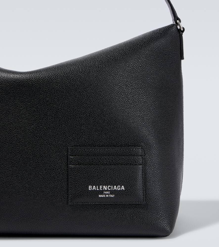 VIPSALE【BALENCIAGA】Credit ラージ メッセンジャーバッグ BALENCIAGA】CREDIT ラージ メッセンジャーバッグ ロゴ