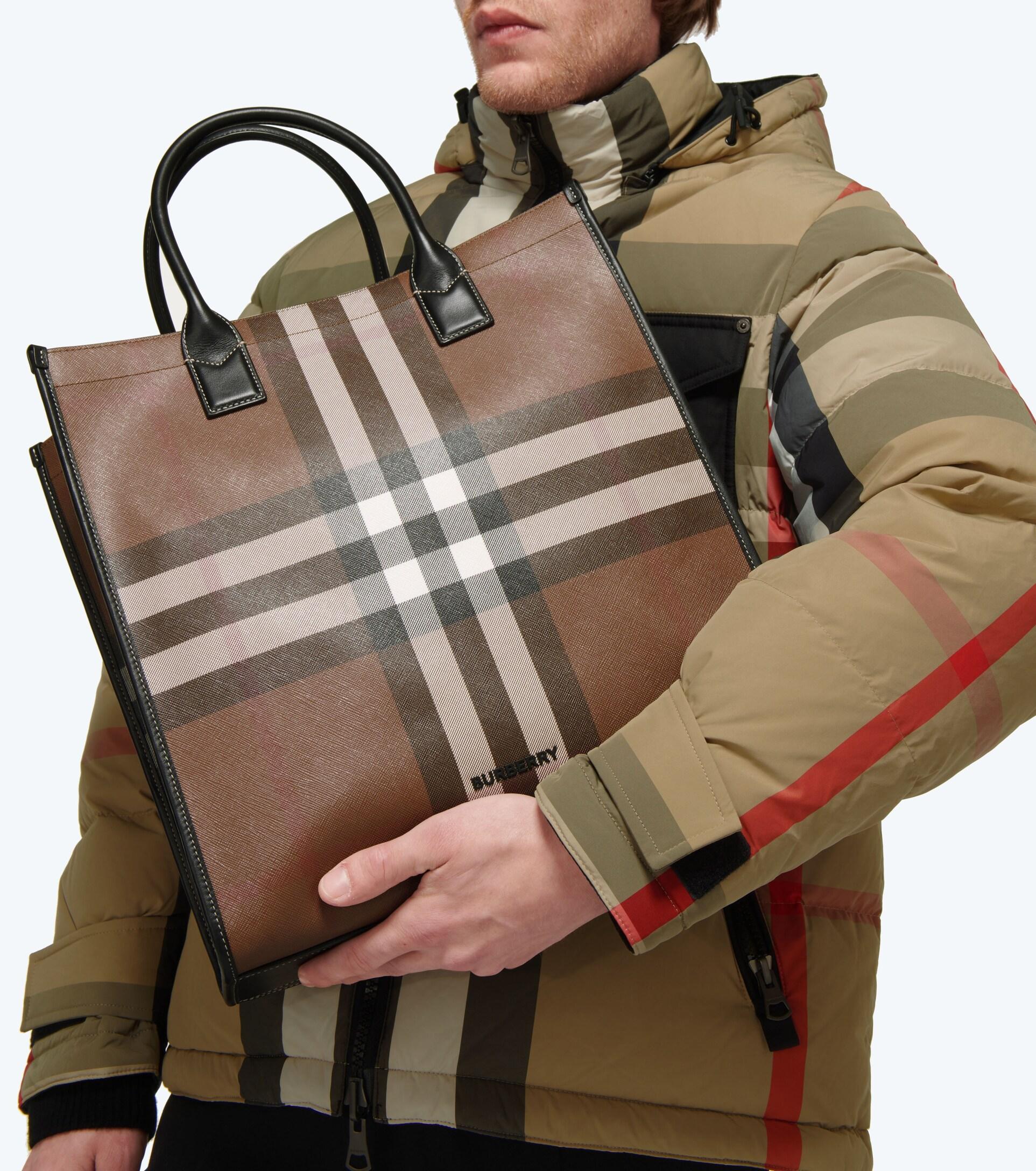 Burberry tote bag clearance men