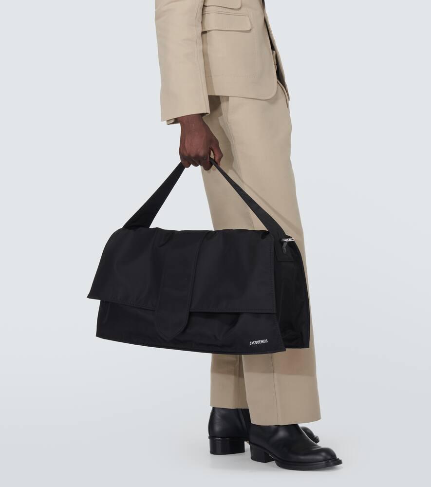 Jacquemus Le Bambino De Voyage Travel Bag in Black for Men Jacquemus Le Bambino De Voyage Travel Bag in Black for Men