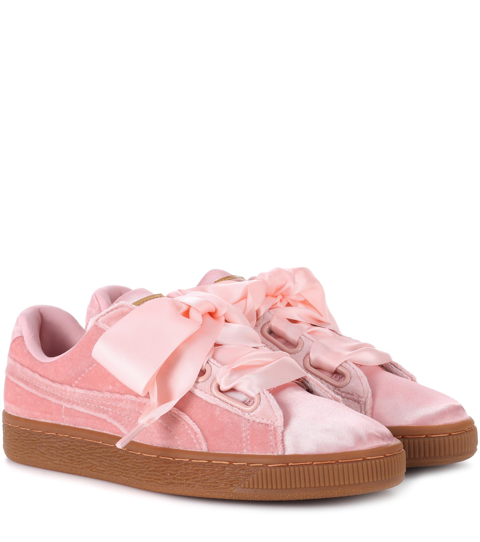PUMA Basket Heart Sneakers In Pink Velvet | Lyst