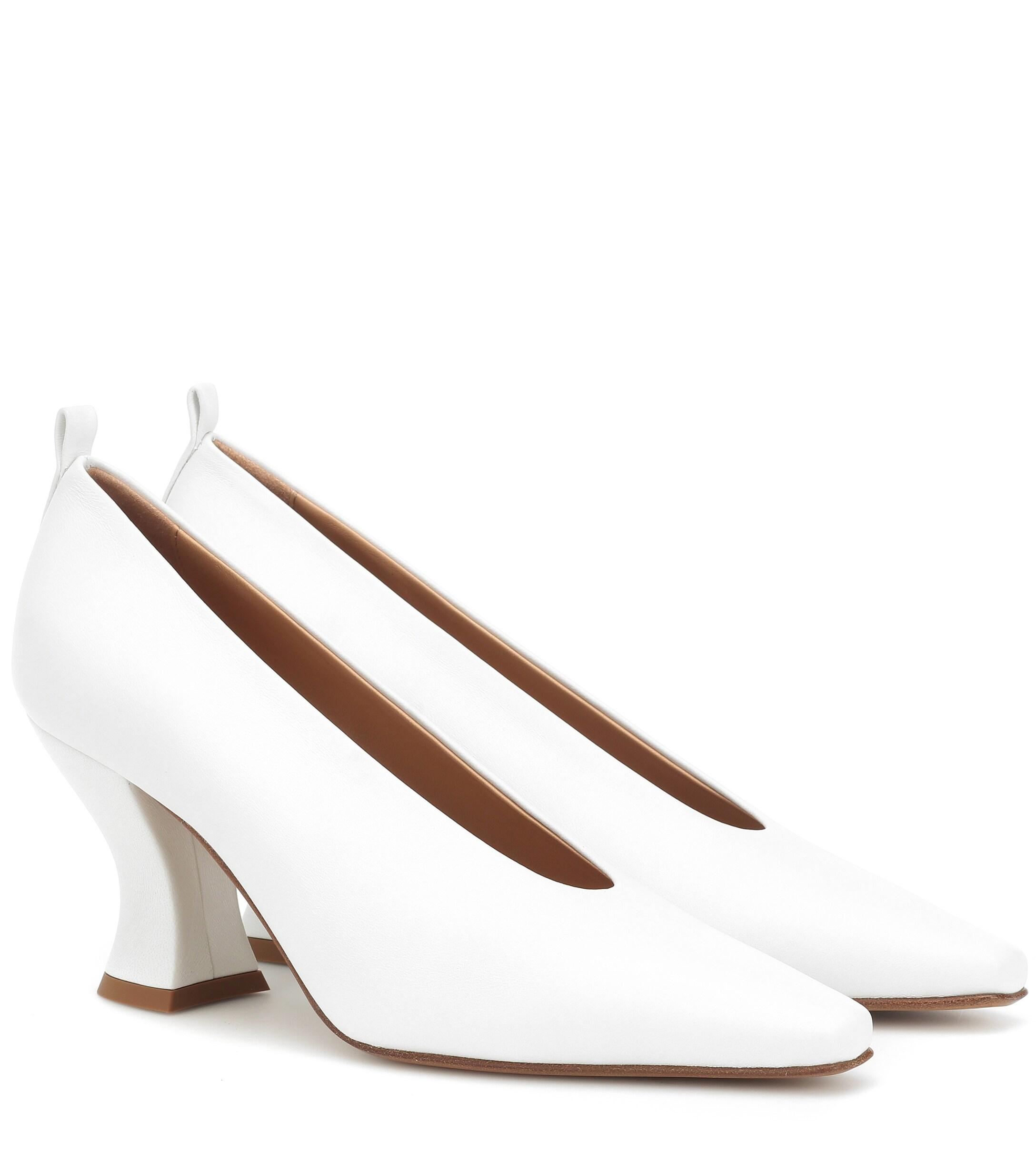 Bottega Almond Leather Pumps in White Lyst