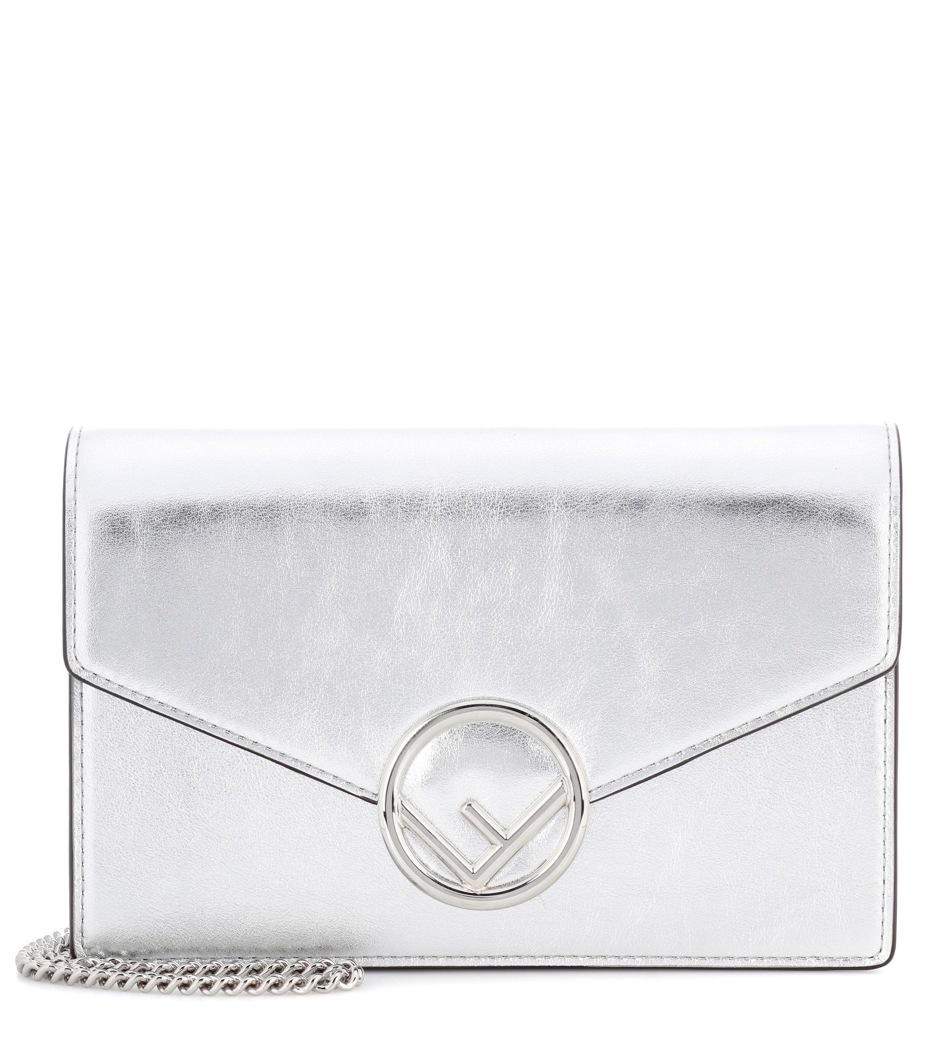 fendi wallet on chain leather shoulder bag