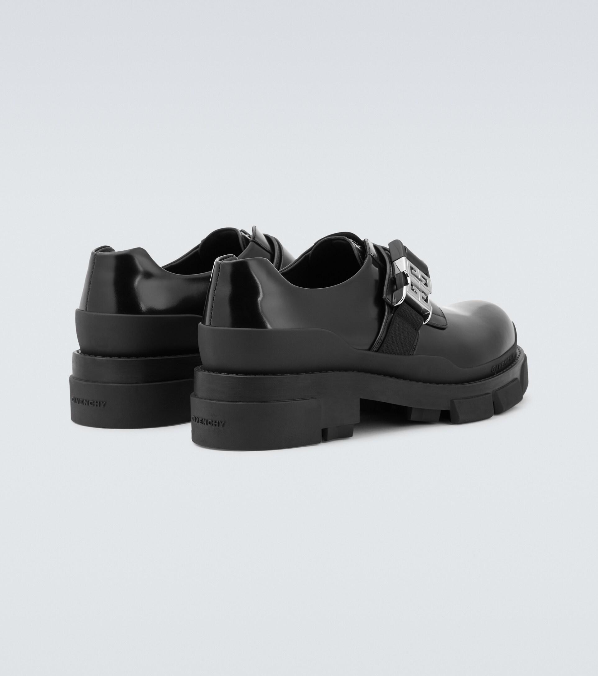 Givenchy Terra Leather Derby Shoes in Black for Men | Lyst