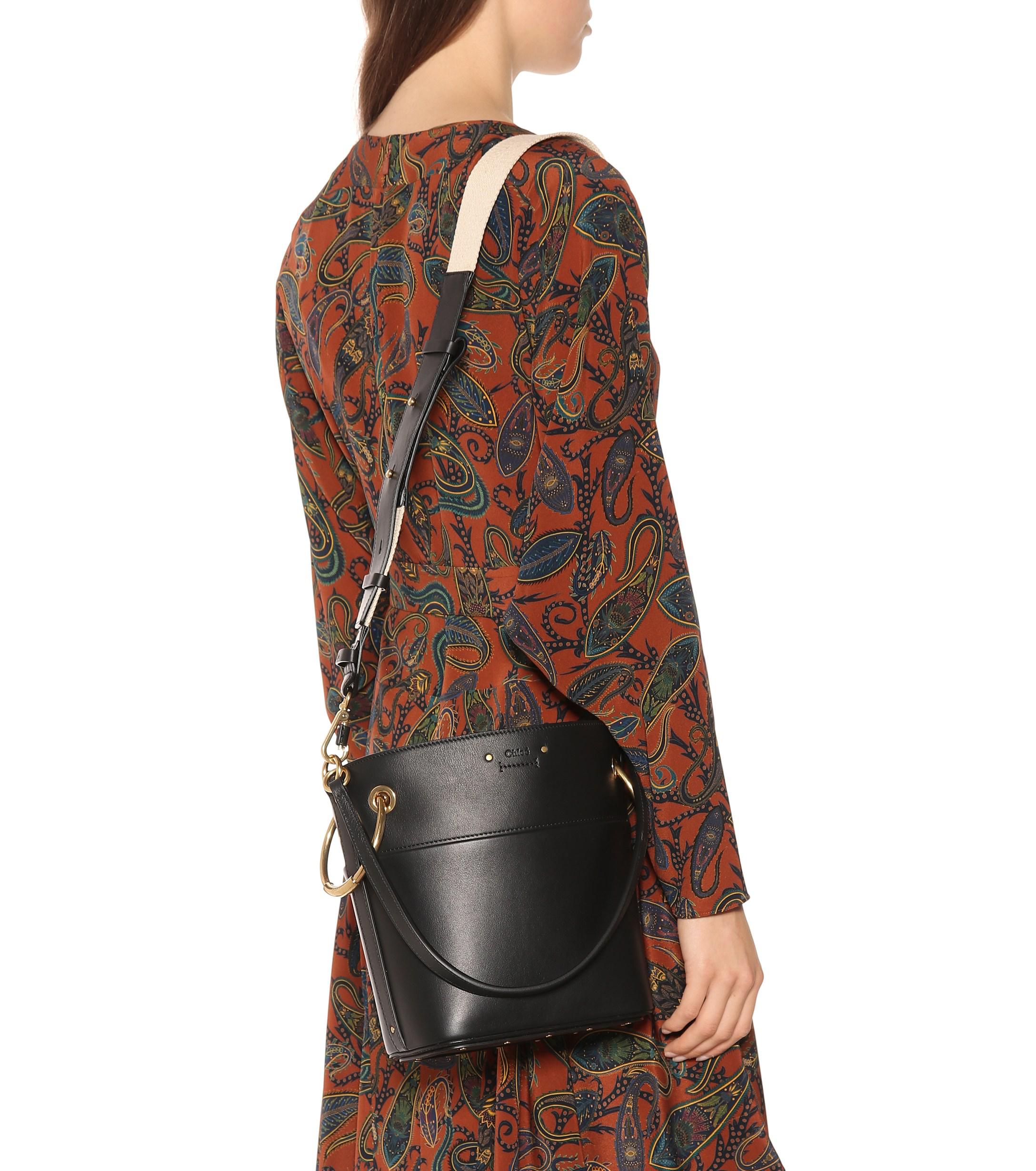 chloé roy small leather bucket bag