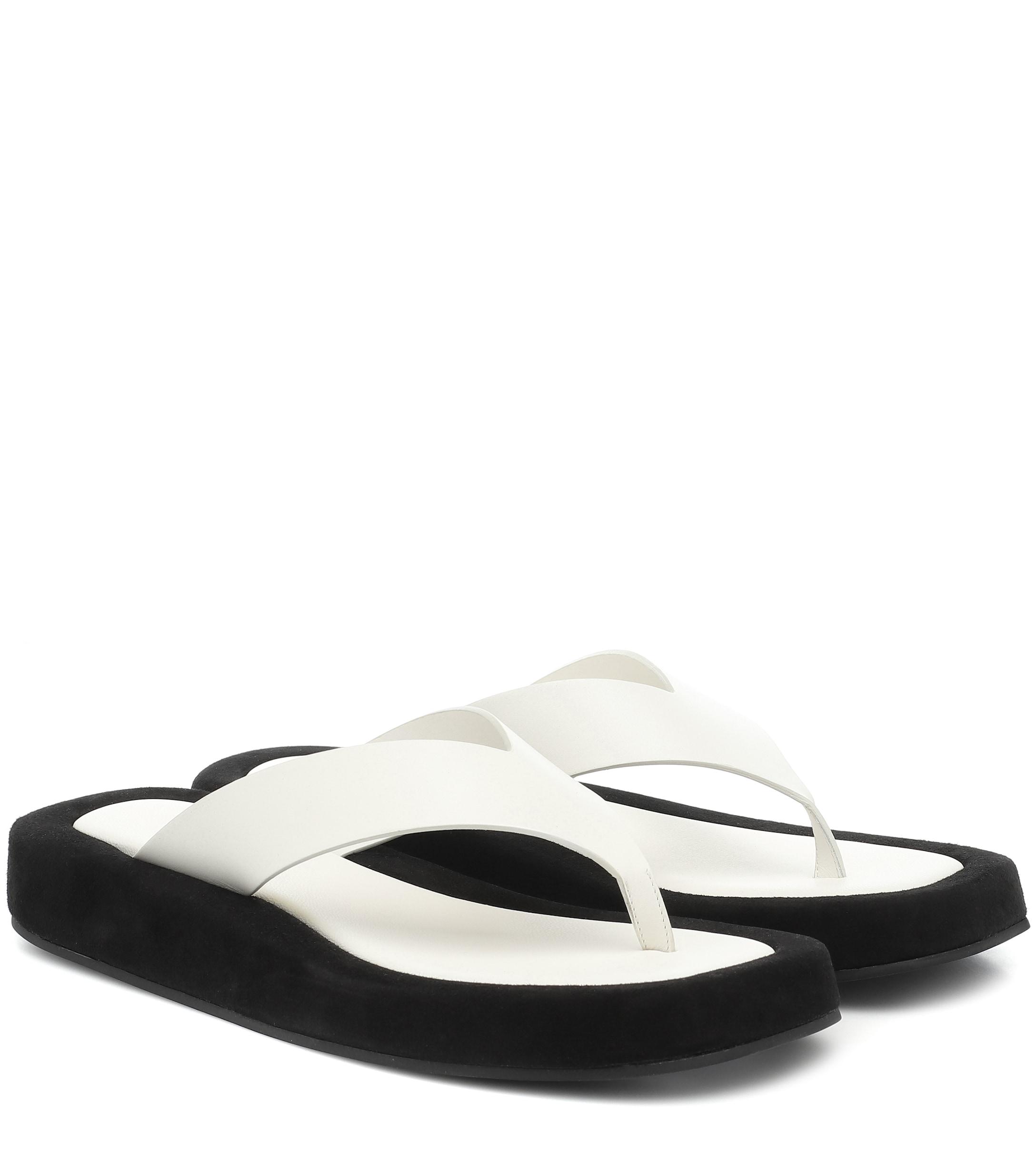 The Row Ginza Leather Sandals - Lyst