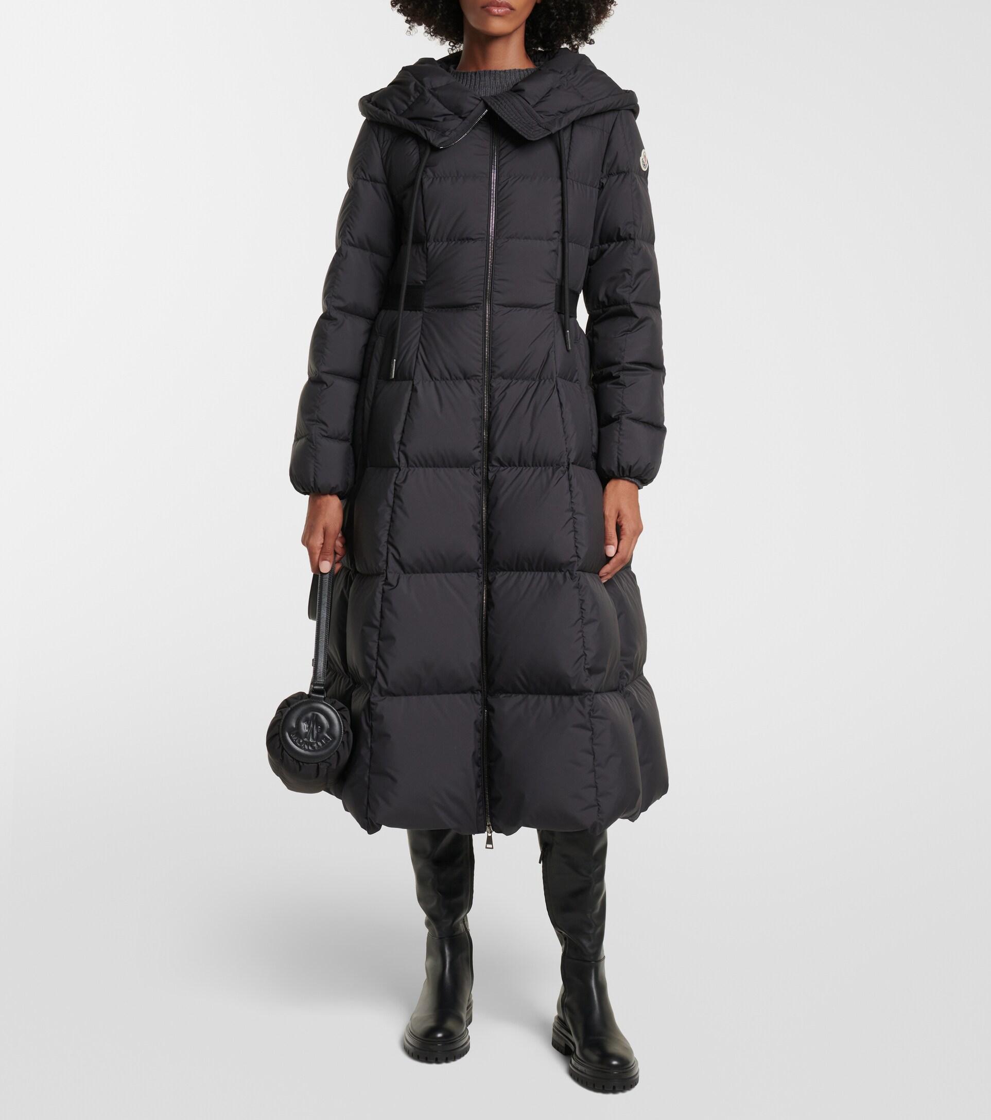 Moncler Faucon Belted Down Coat in Black | Lyst