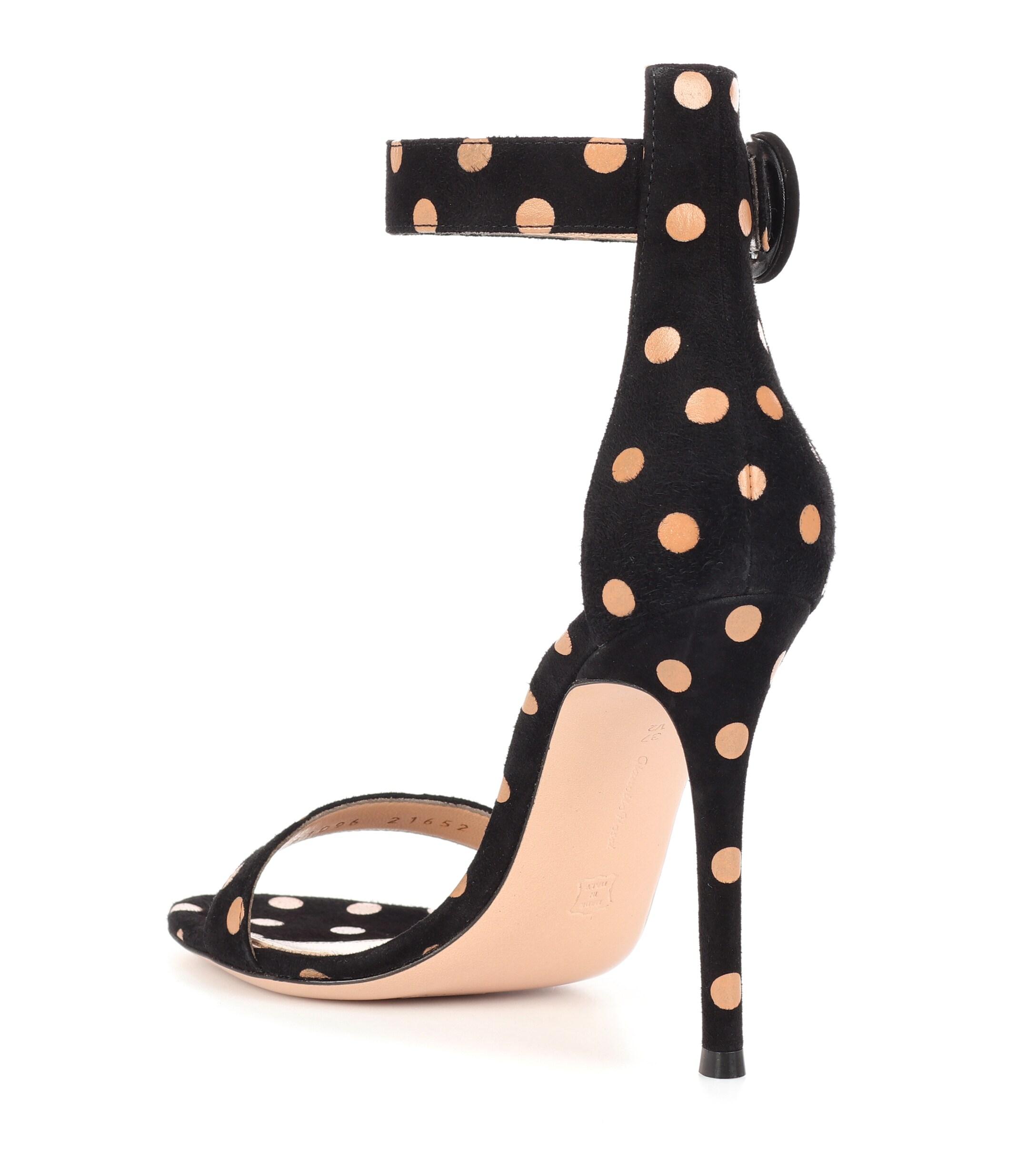 gianvito rossi polka dot pumps