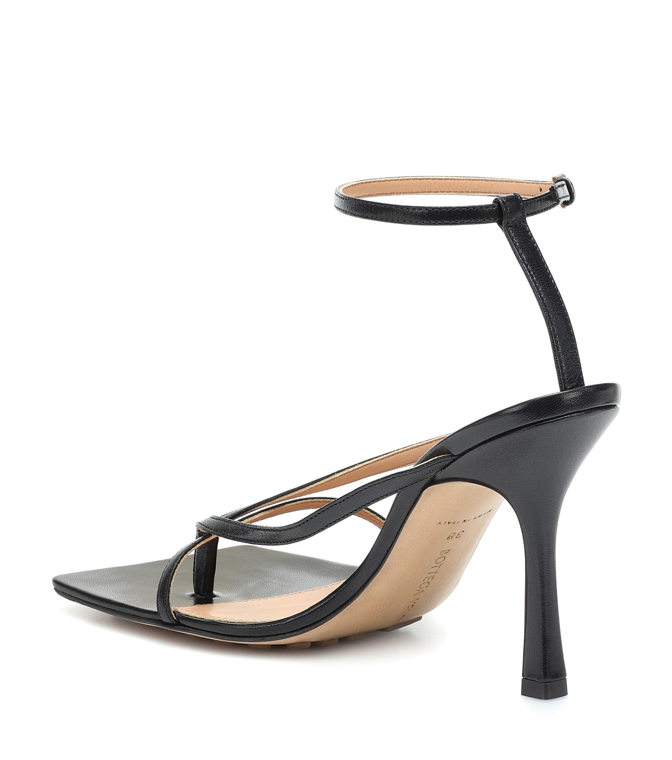 new bottega stretch sandals