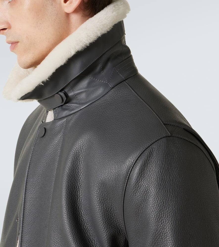 Brioni Bomberjacke Aus Leder Mit Shearling in Grau für Herren