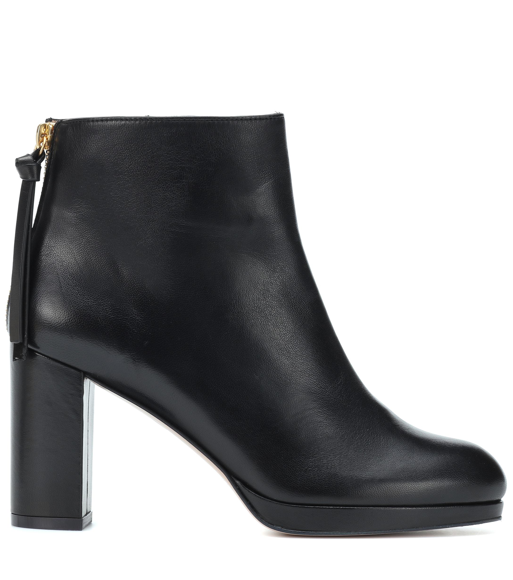 stuart weitzman martine boots