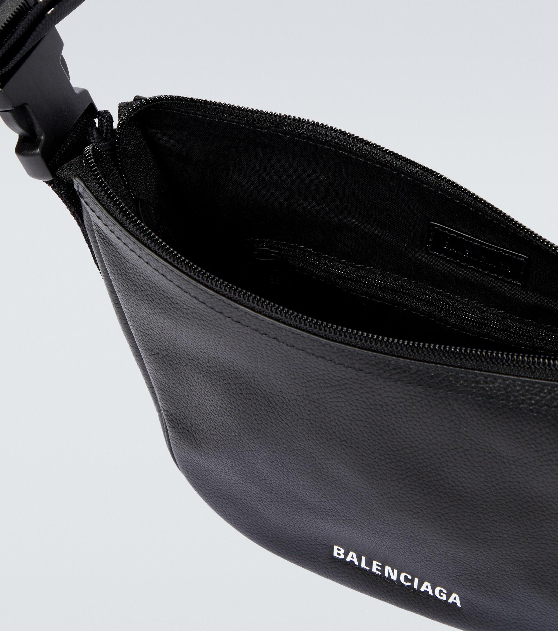 Balenciaga logo-patch Sling Bag - Farfetch
