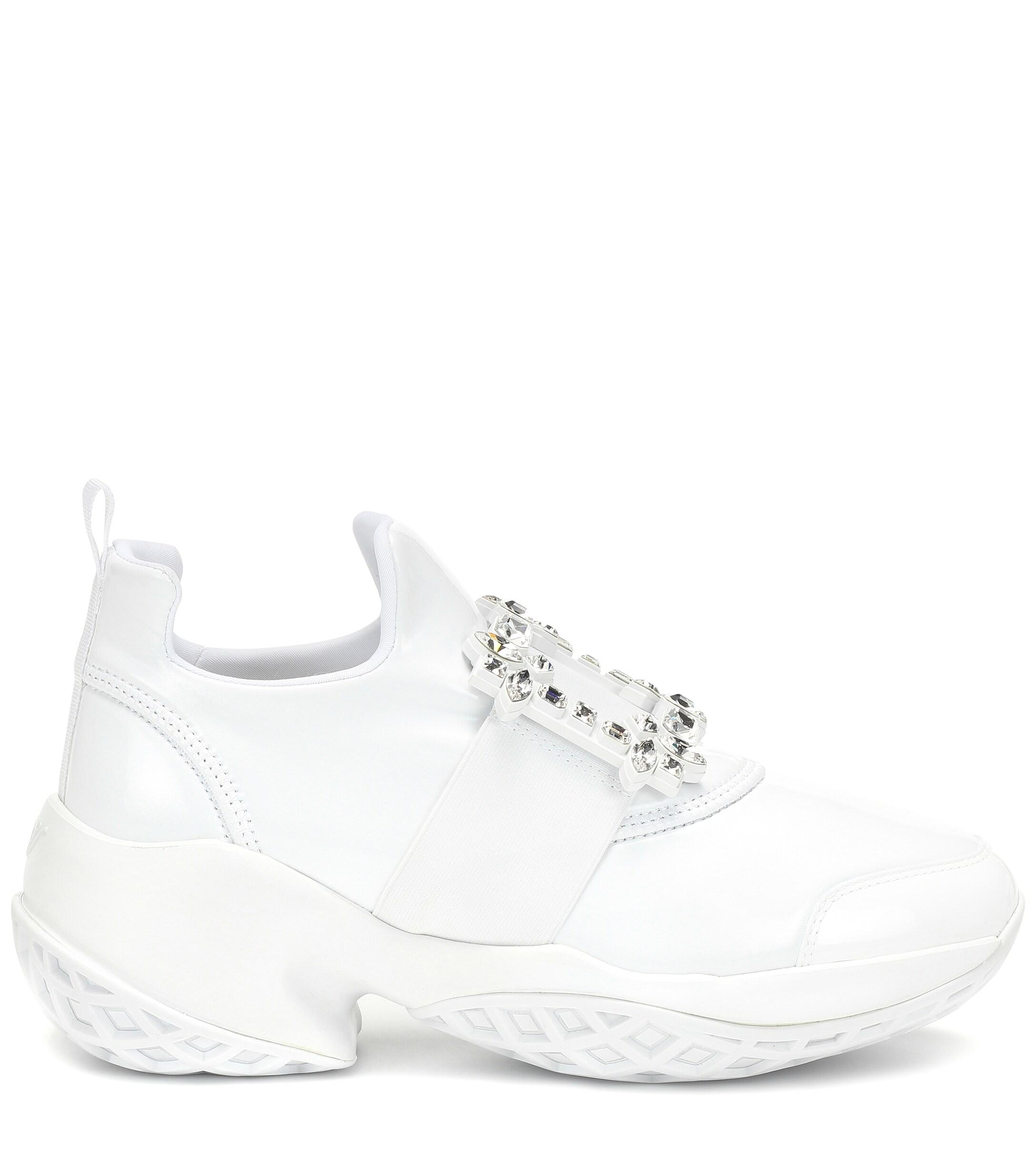 roger vivier men