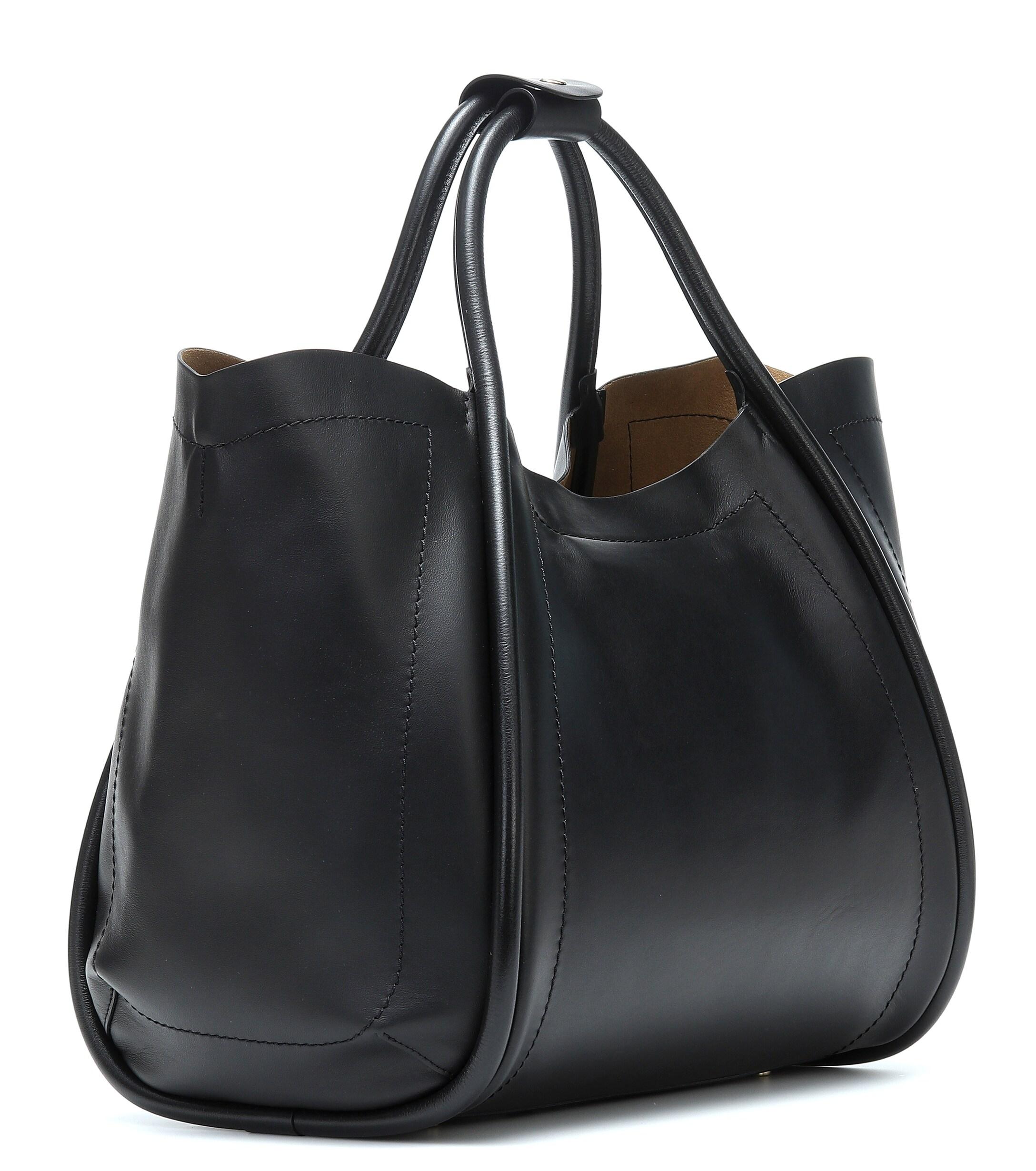 Max Mara | Woman - Medium Leather Marine Bag - Black