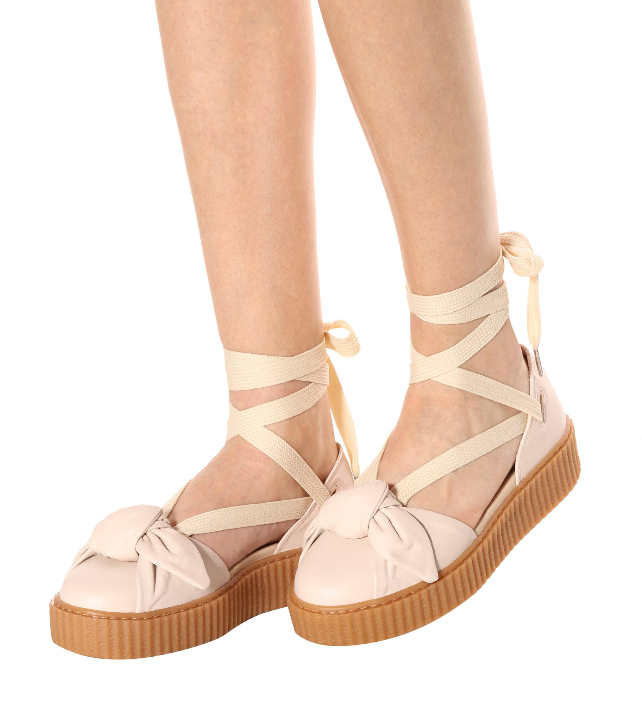 bow creeper sandals