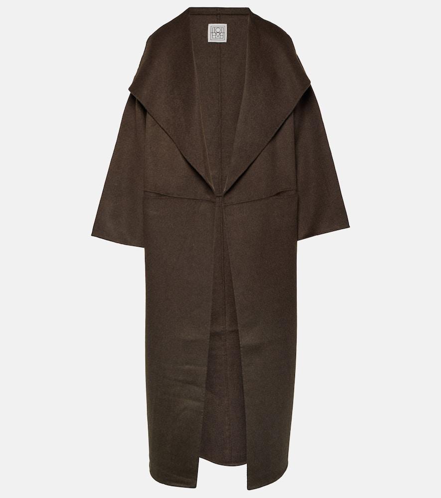 Totême Signature Wool And Cashmere Coat in Brown