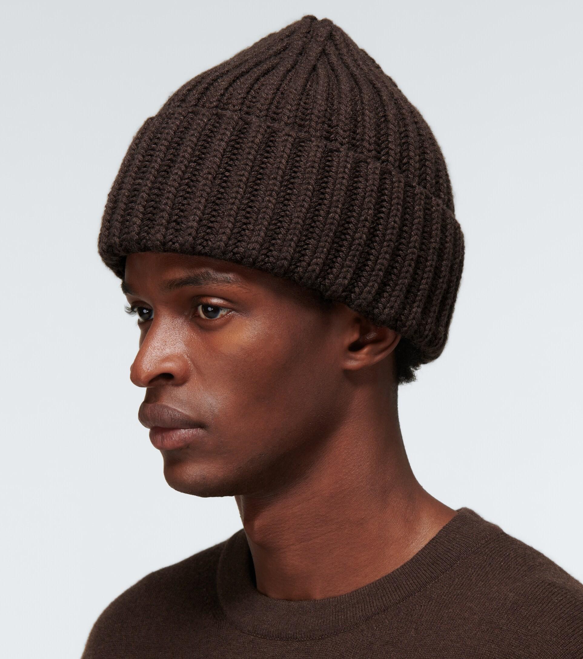 Dibbo Cashmere Hat in Dark Brown 